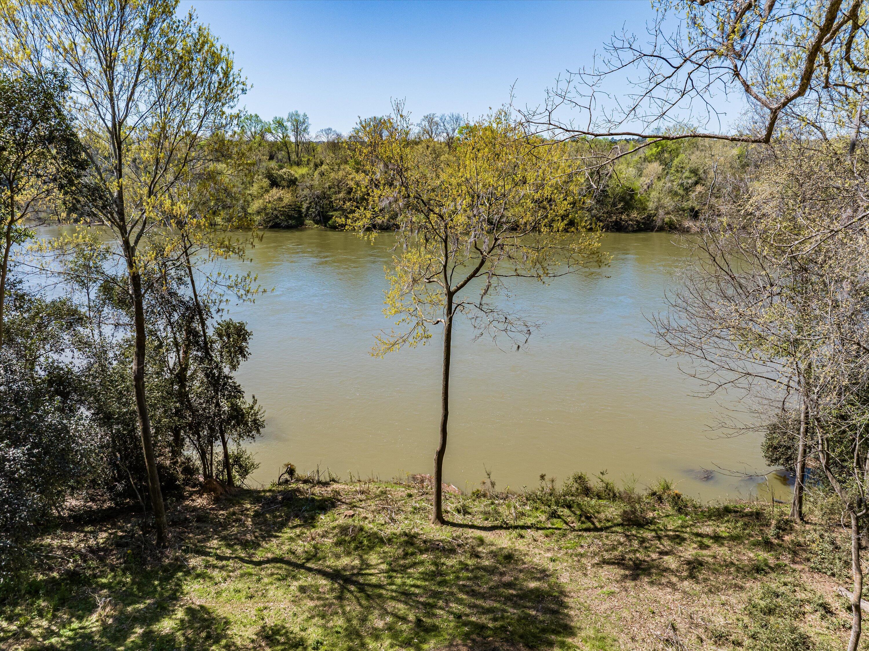 1 RIVER OAK Drive Unit: LOT 1