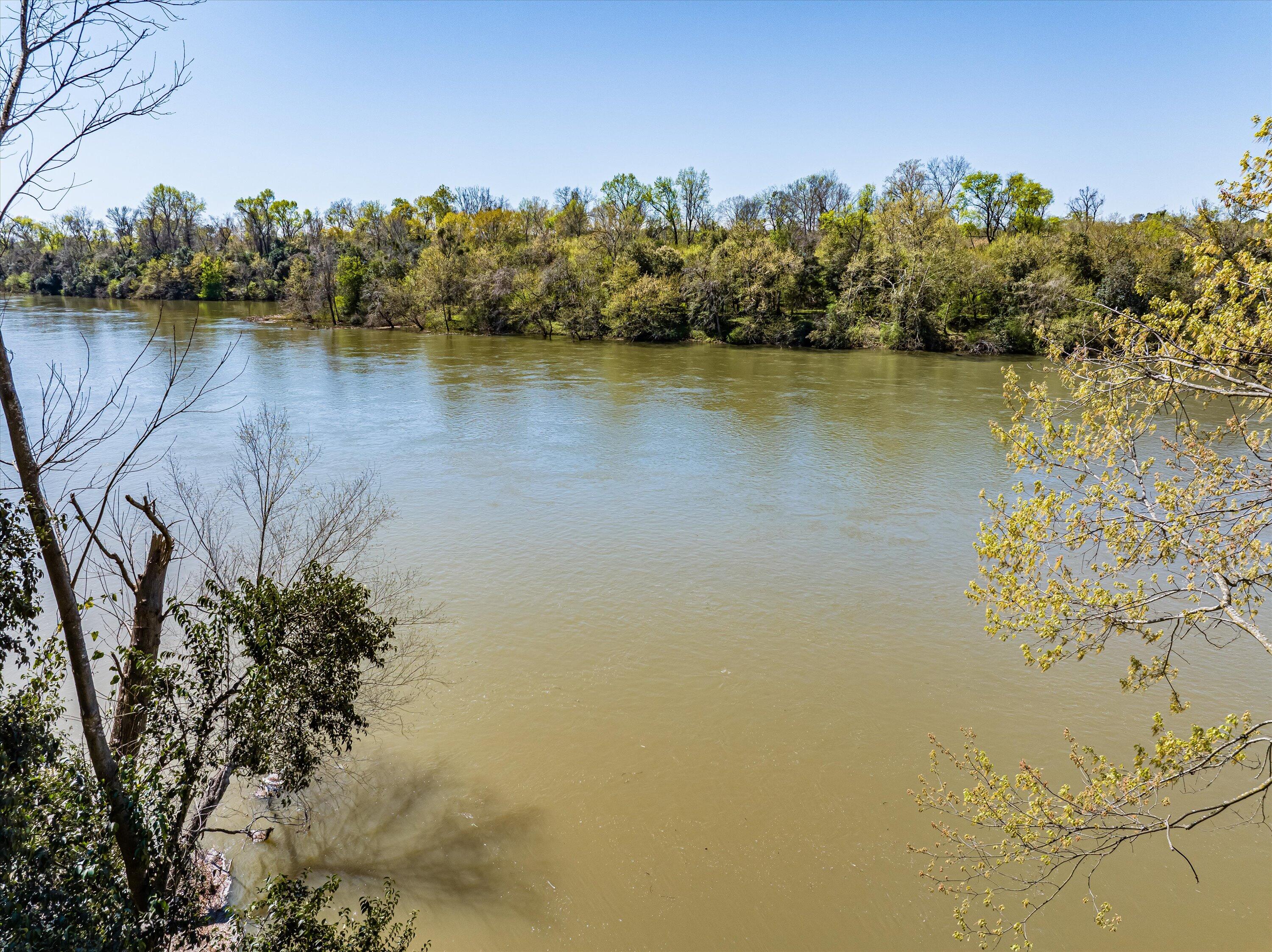 1 RIVER OAK Drive Unit: LOT 1