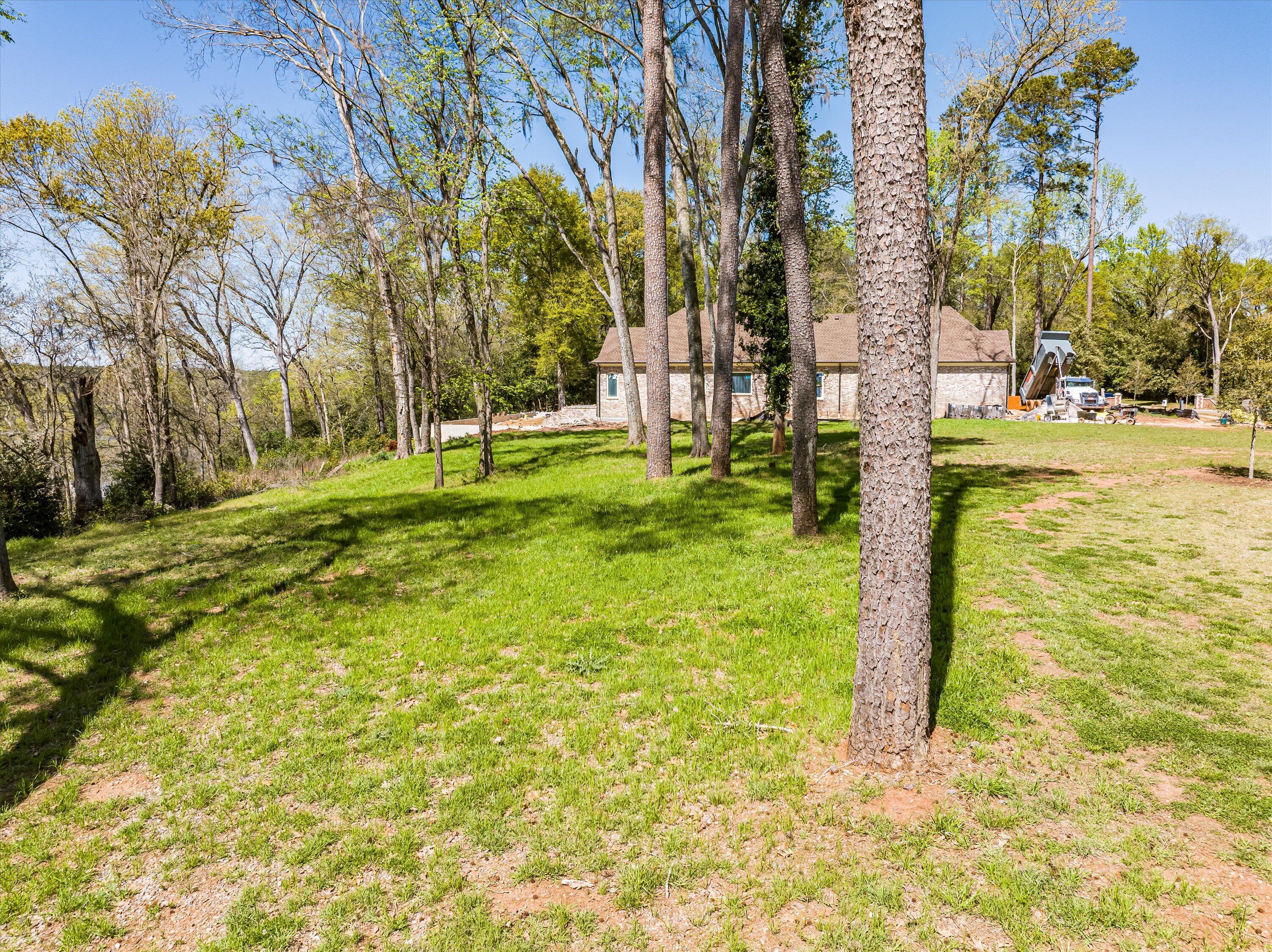 3 RIVER OAK Drive Unit: LOT 3