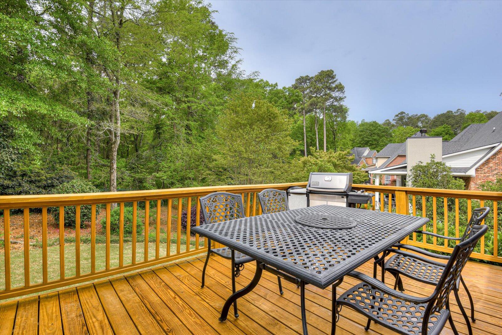 3492 HEATHERSTONE Way