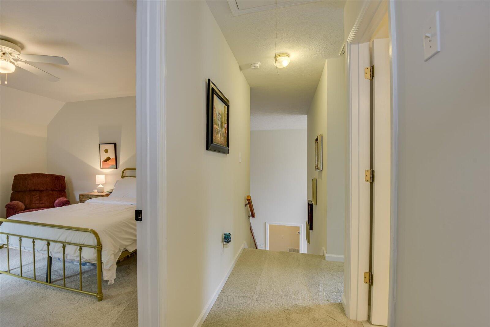 3492 HEATHERSTONE Way