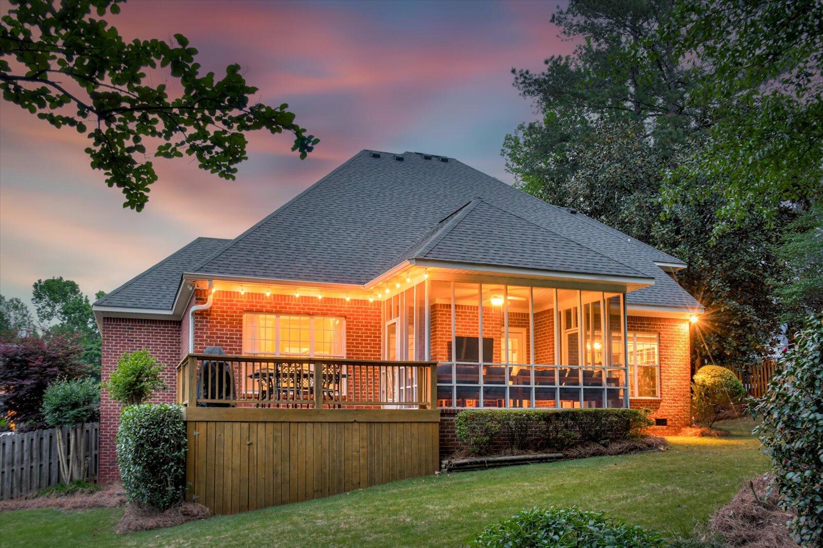 3492 HEATHERSTONE Way