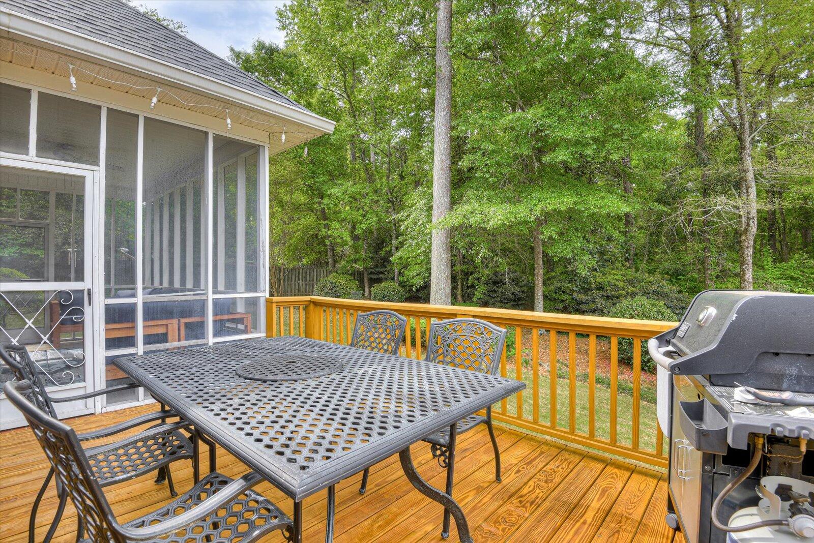 3492 HEATHERSTONE Way