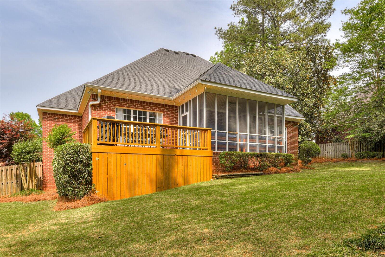 3492 HEATHERSTONE Way