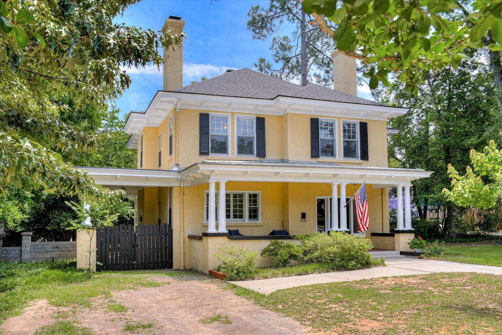 724 MONTE SANO Avenue