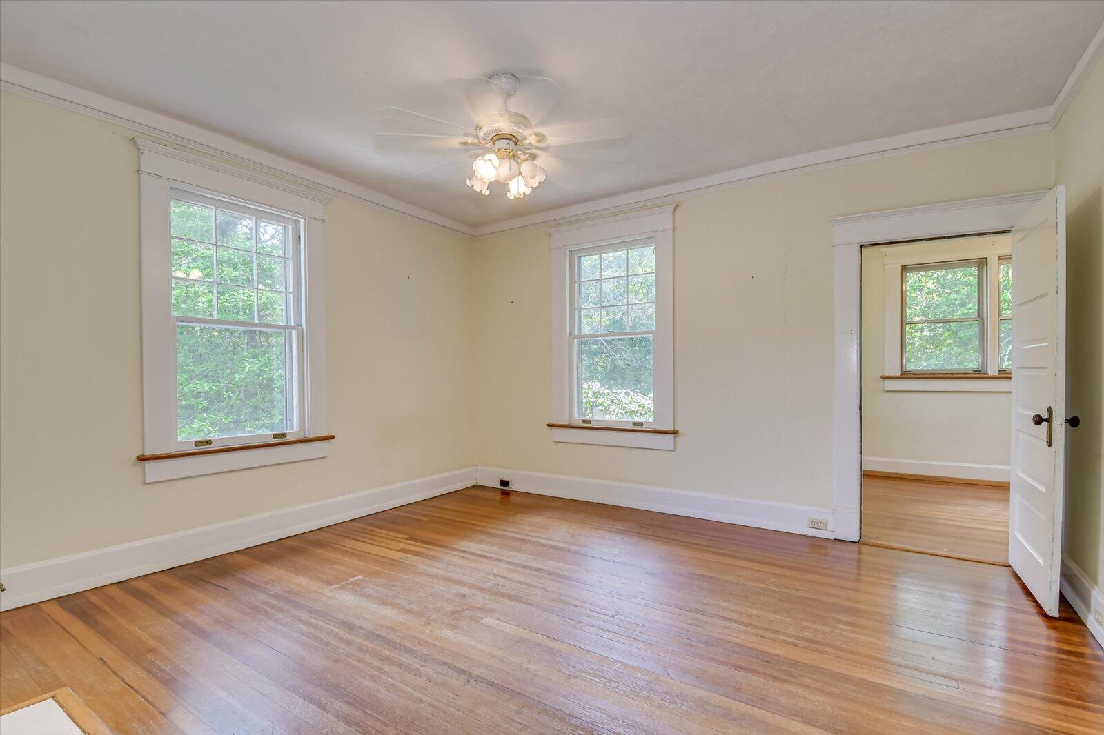 724 MONTE SANO Avenue