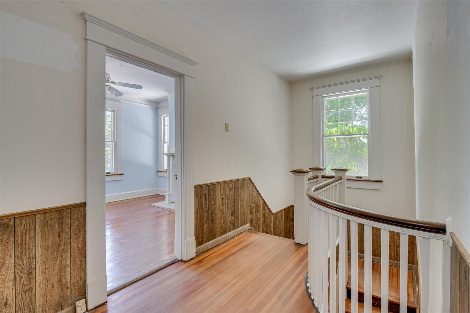 724 MONTE SANO Avenue