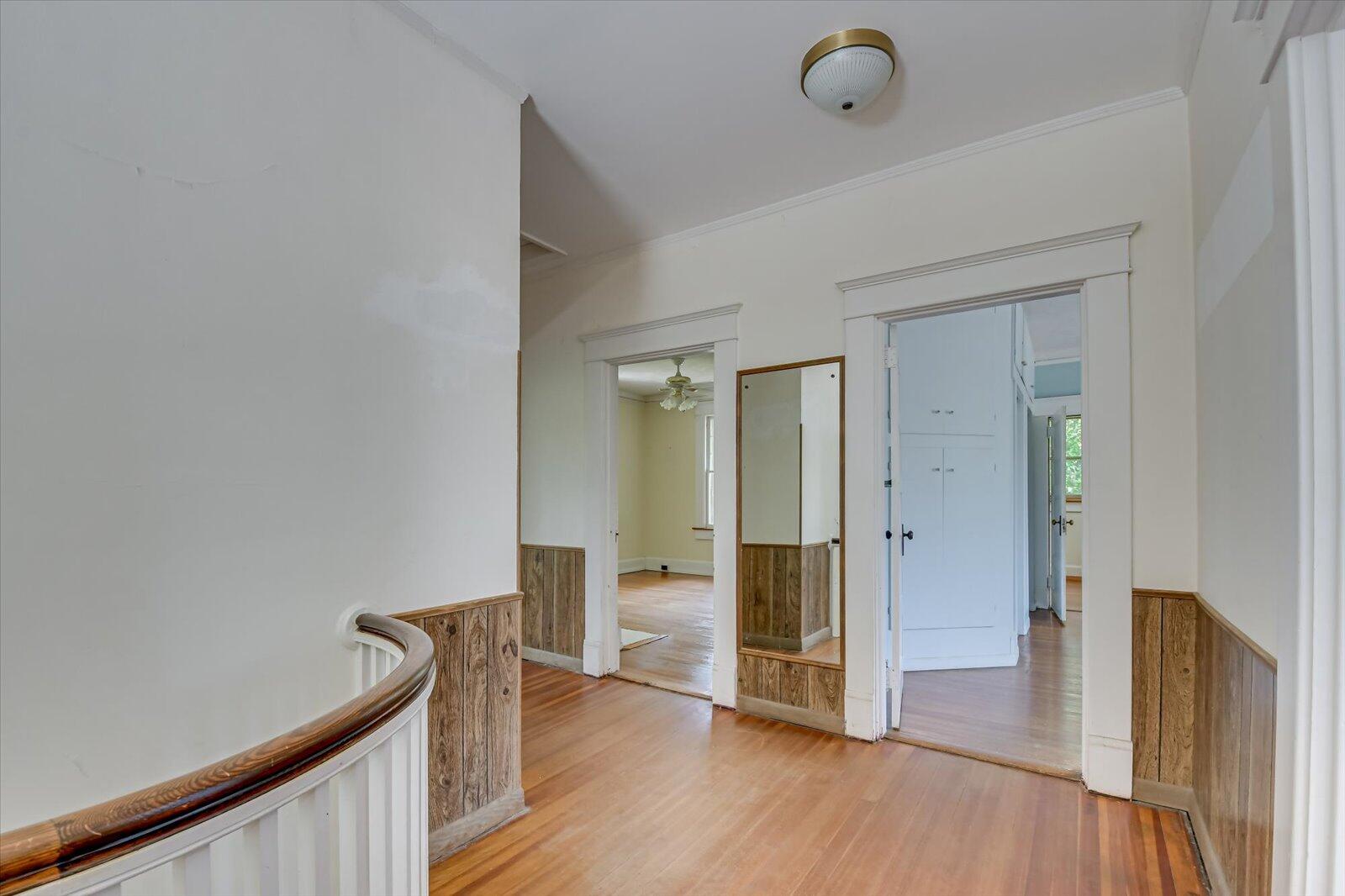 724 MONTE SANO Avenue