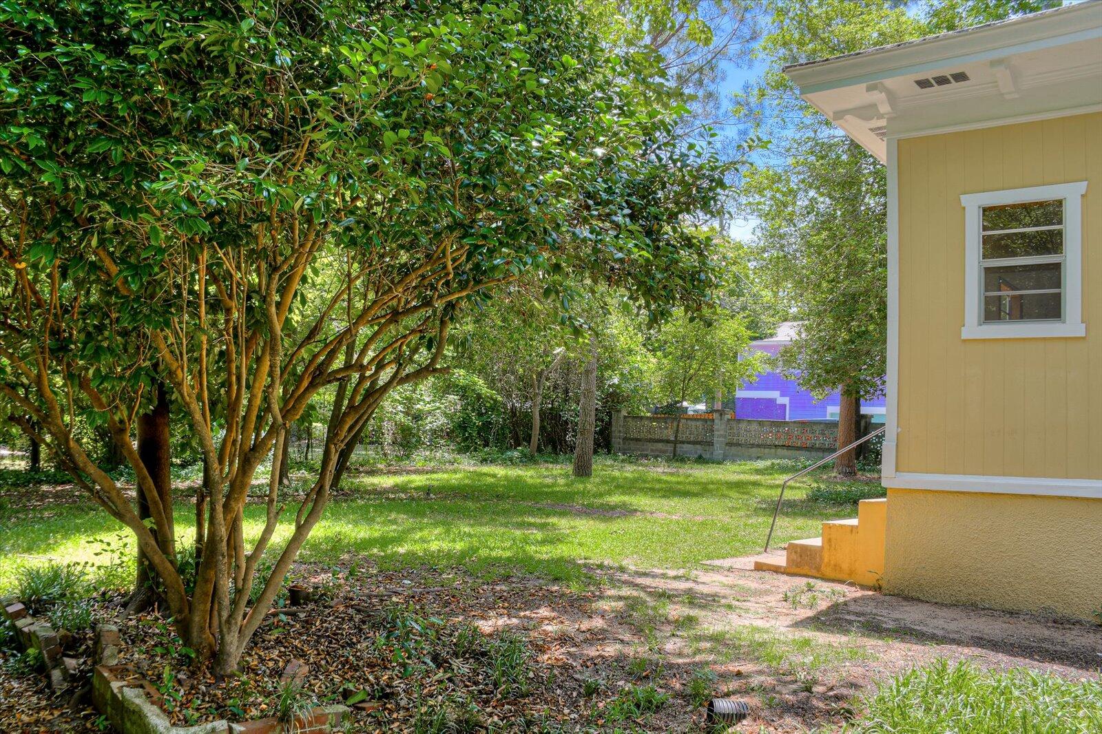 724 MONTE SANO Avenue