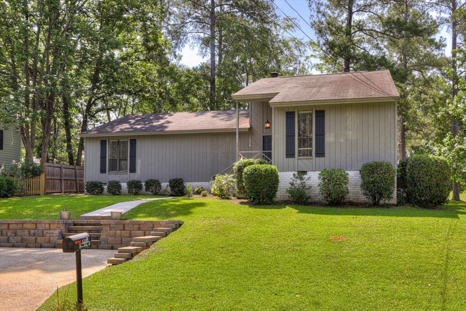 1218 RIVER RIDGE Drive