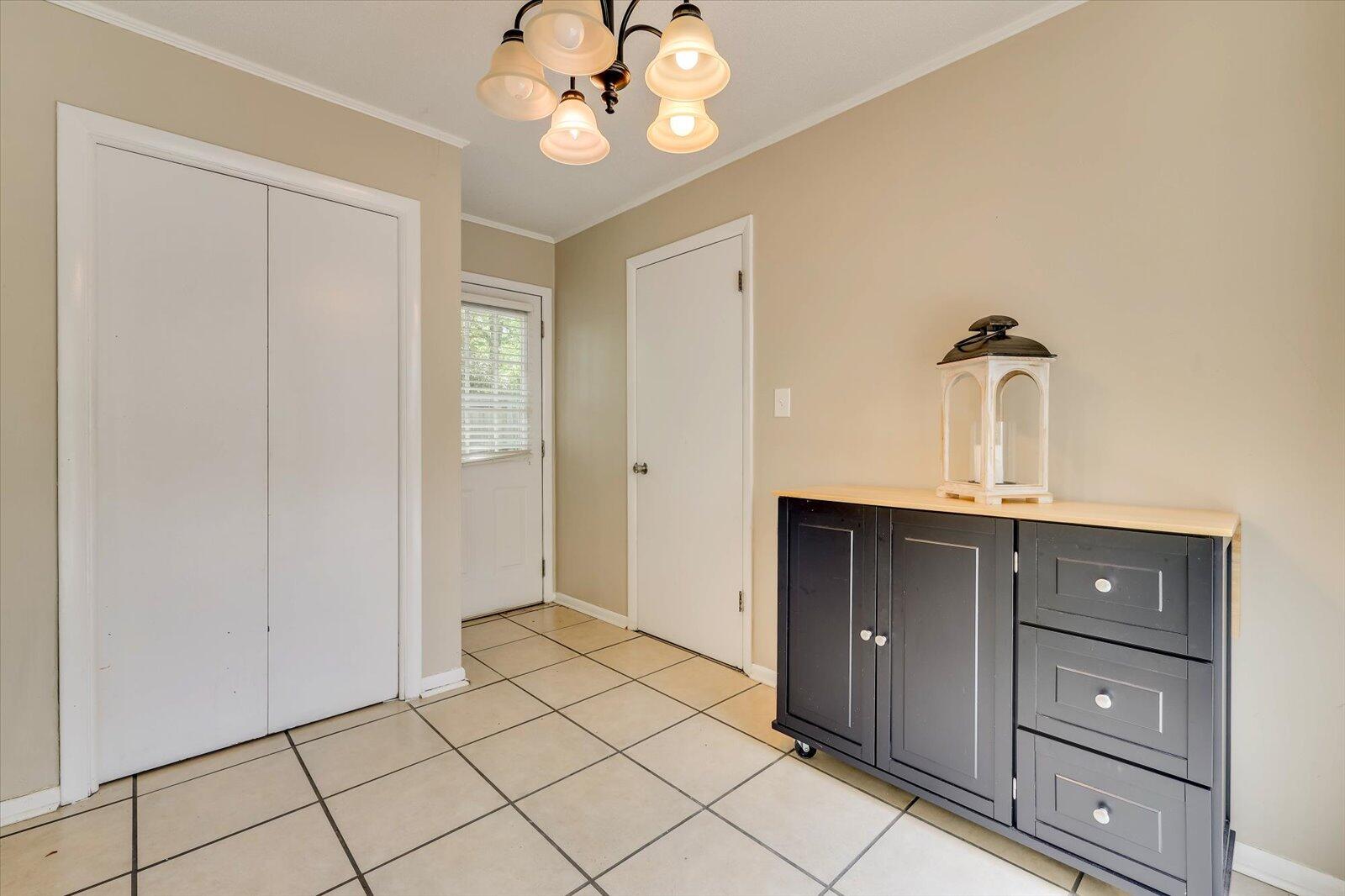 1218 RIVER RIDGE Drive