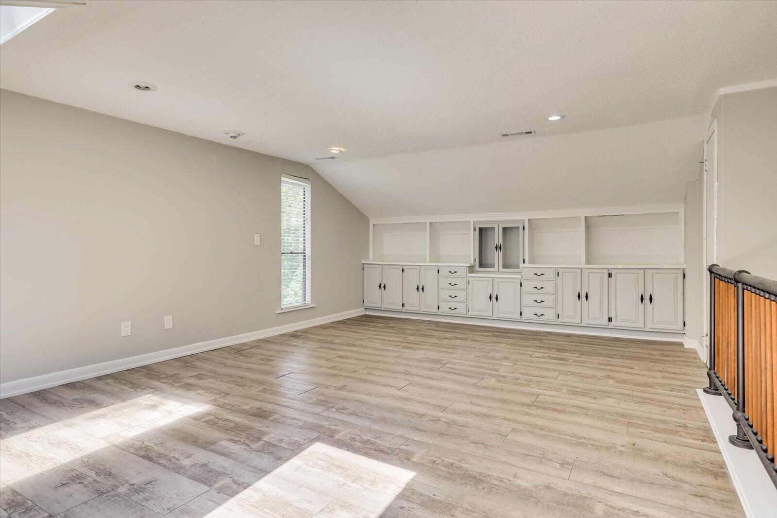 1218 RIVER RIDGE Drive