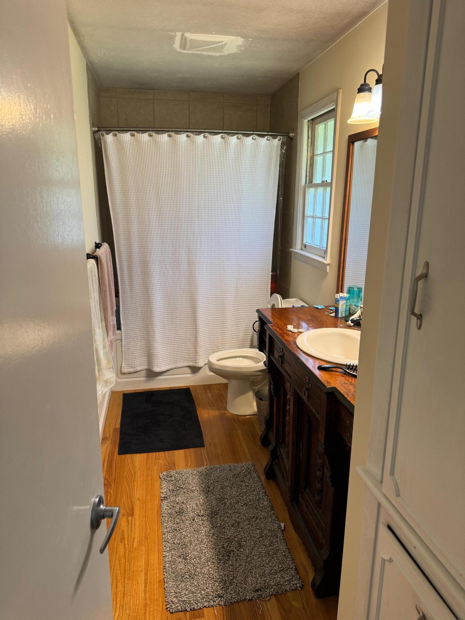 3113 EDINBURGH Drive