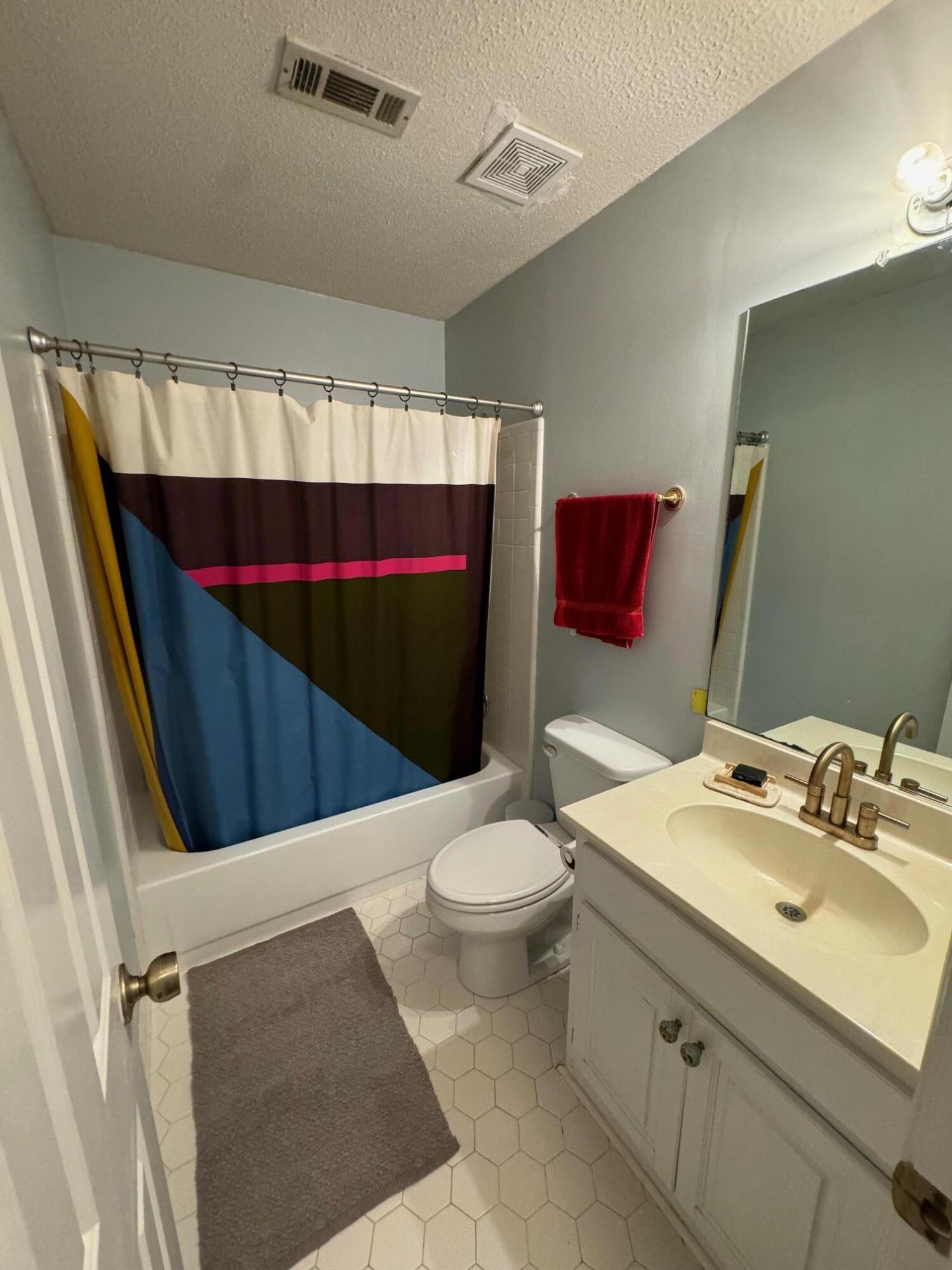 1231 SANDE HILL Place