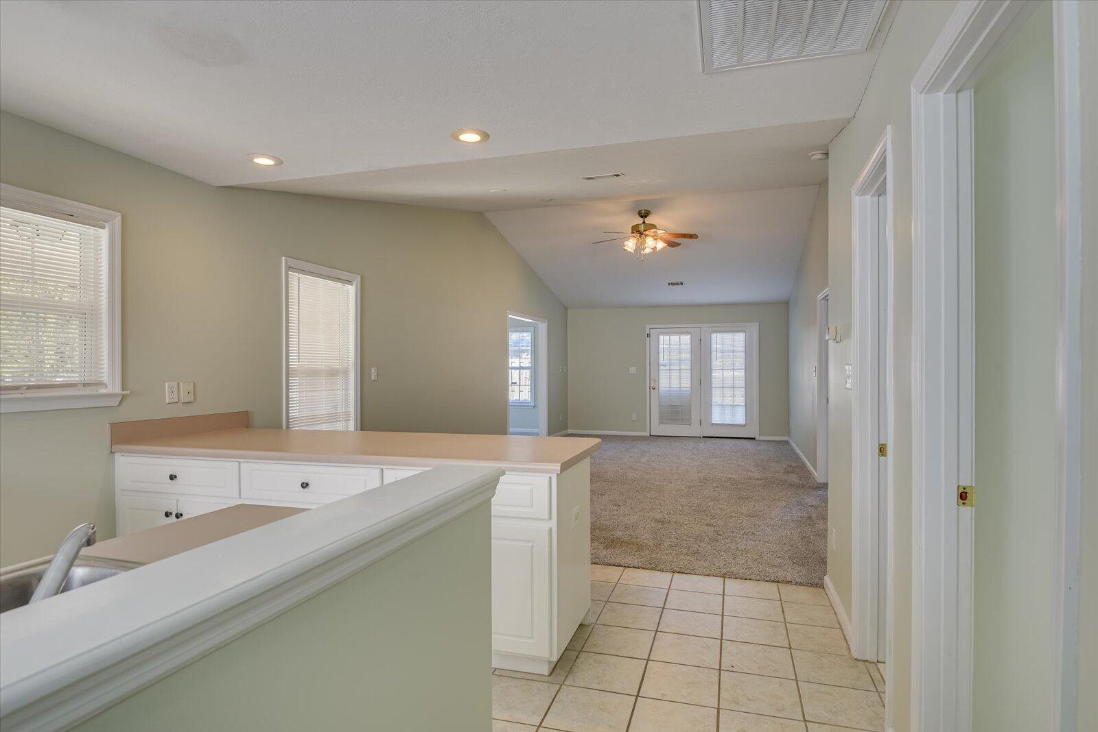 416 LONG NEEDLE Circle