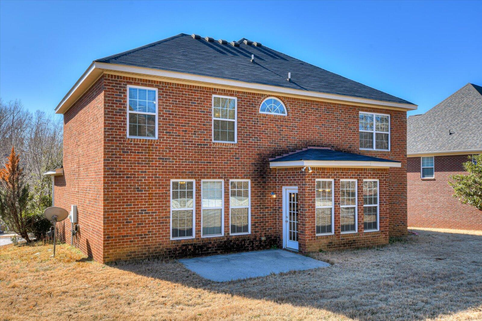 1650 JAMESTOWN Avenue