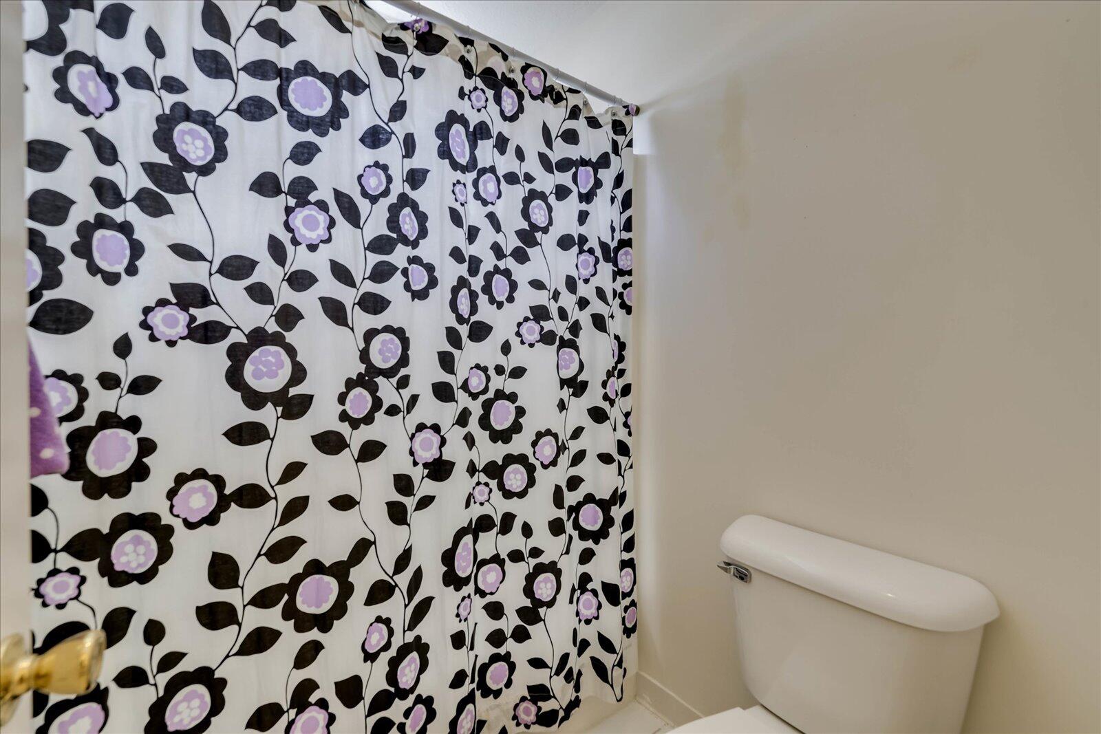 1224 HARDY POINTE Drive