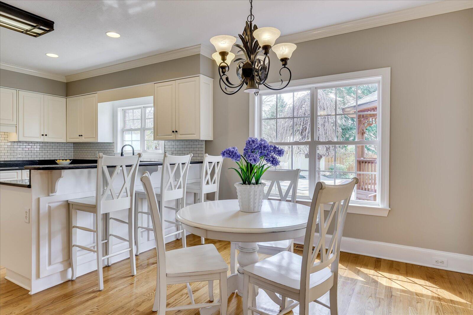 1224 HARDY POINTE Drive