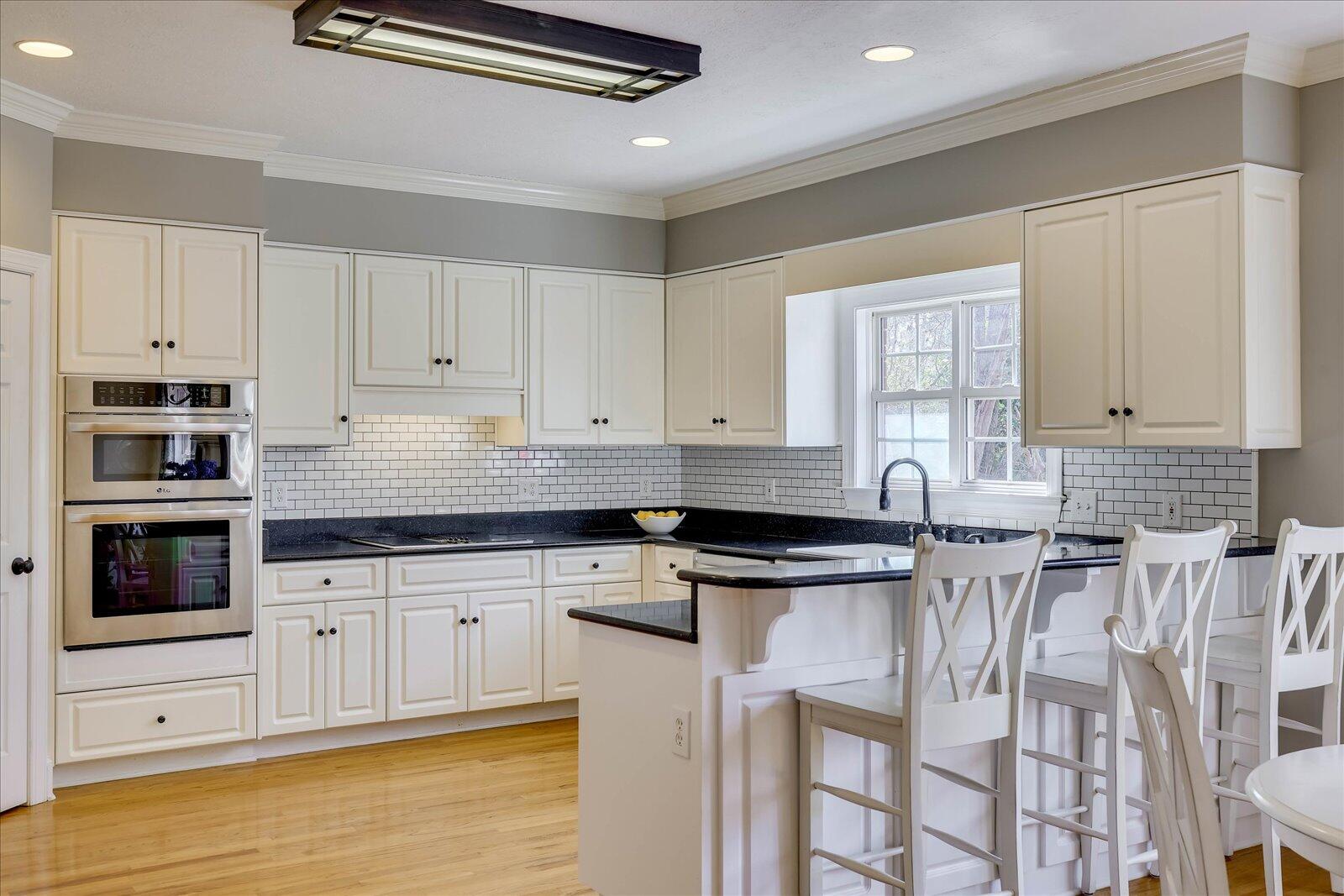 1224 HARDY POINTE Drive