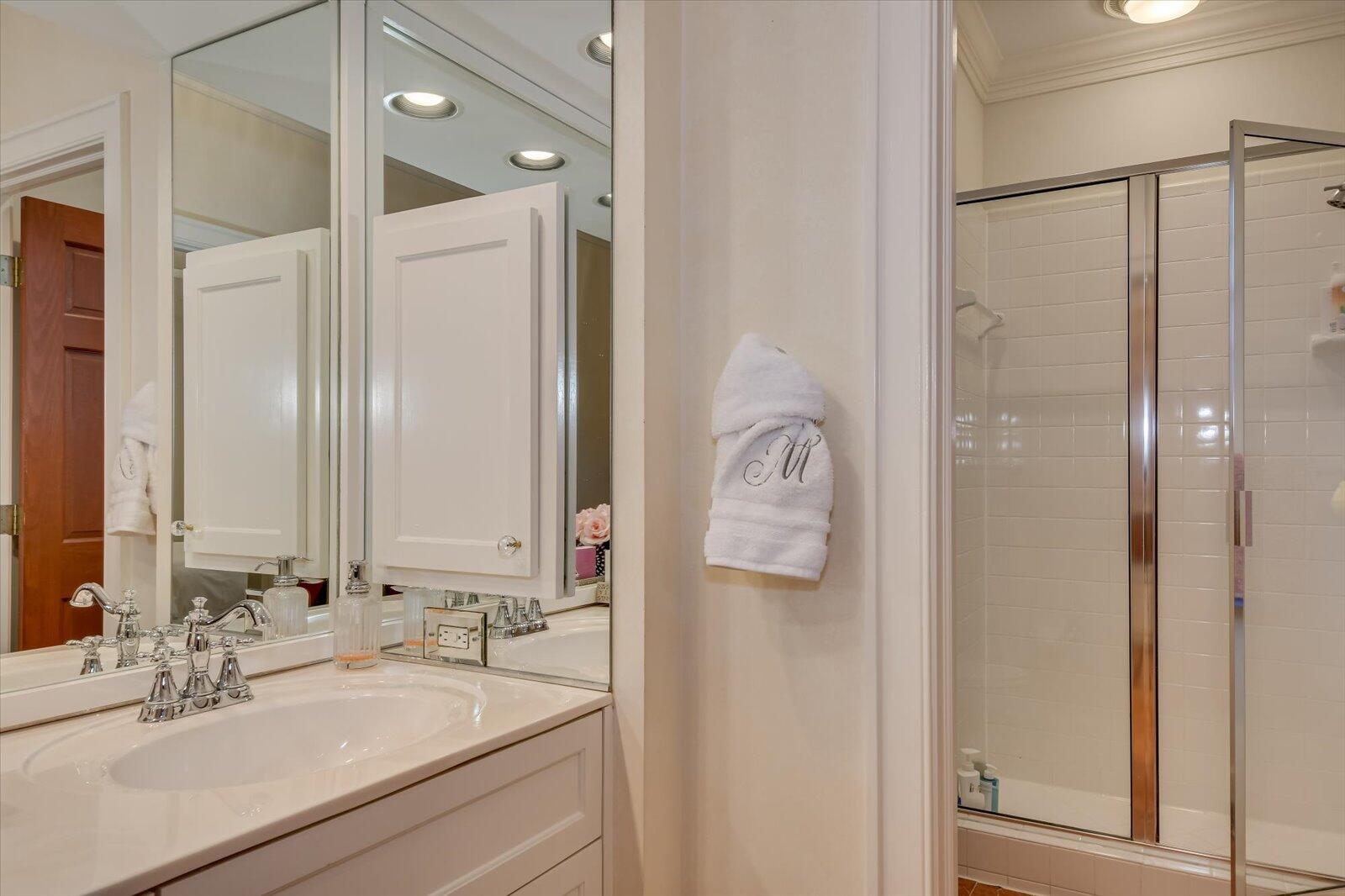 2468 MCDOWELL Street