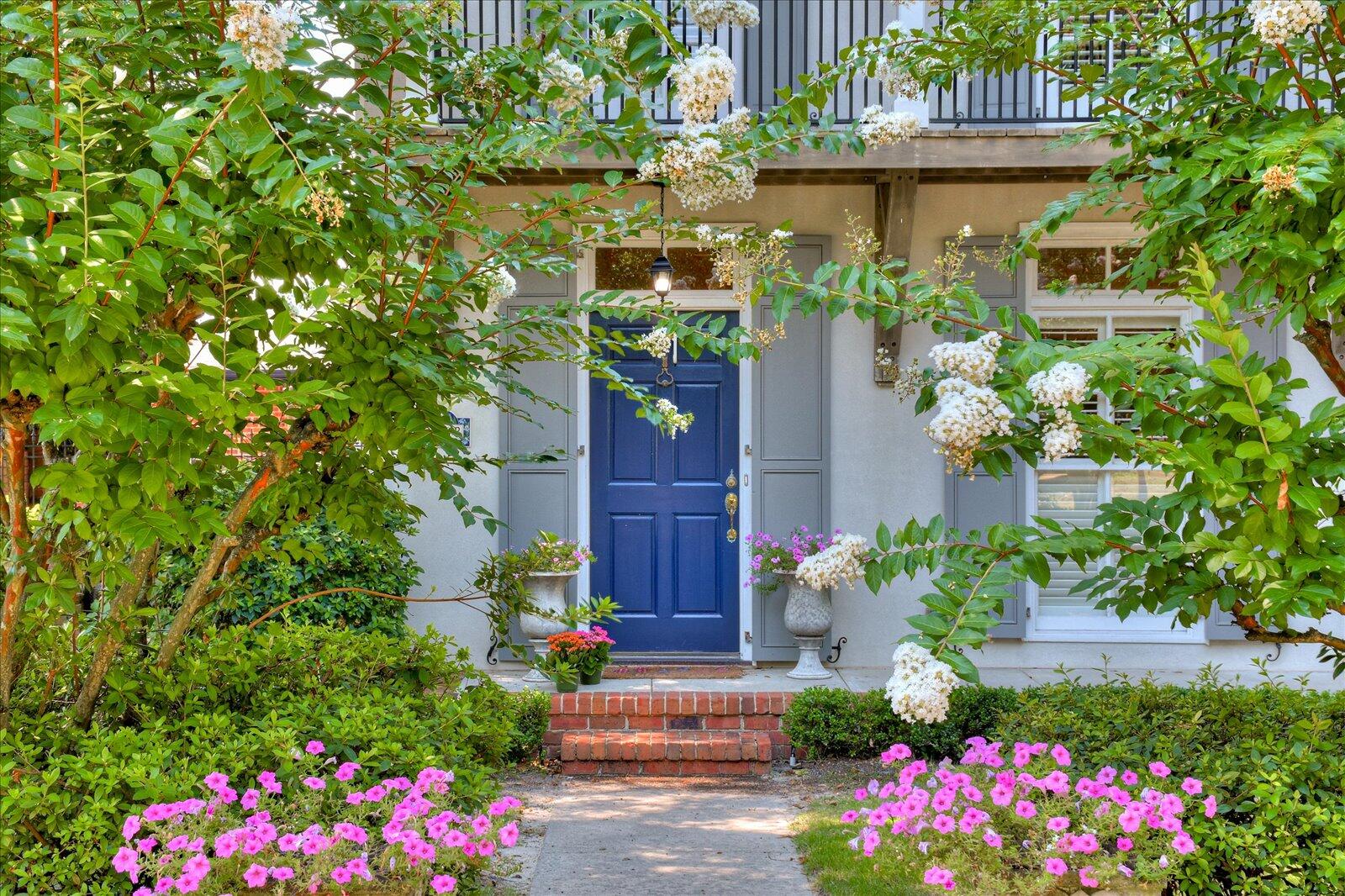 2468 MCDOWELL Street