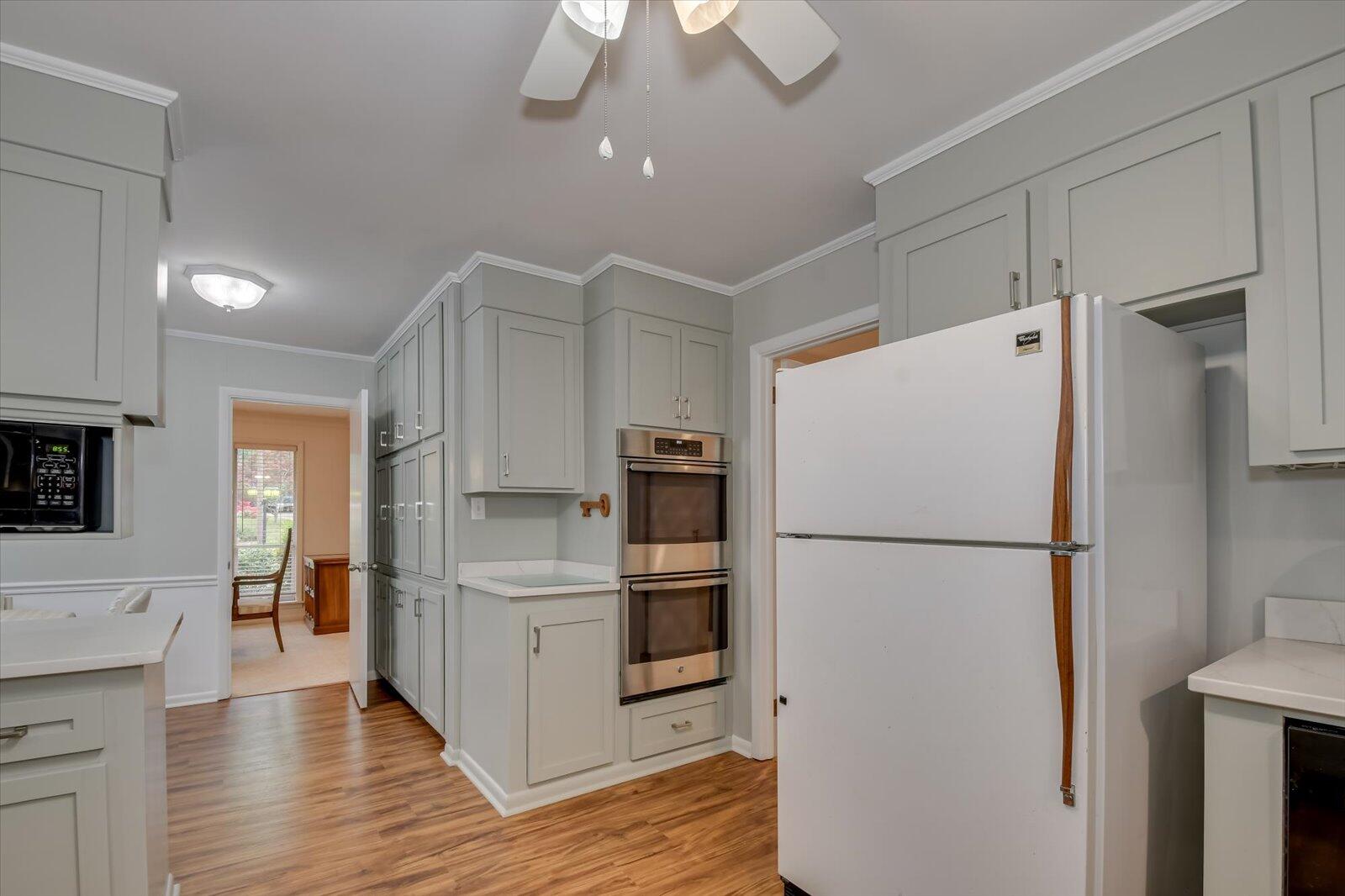 3115 EDINBURGH Drive