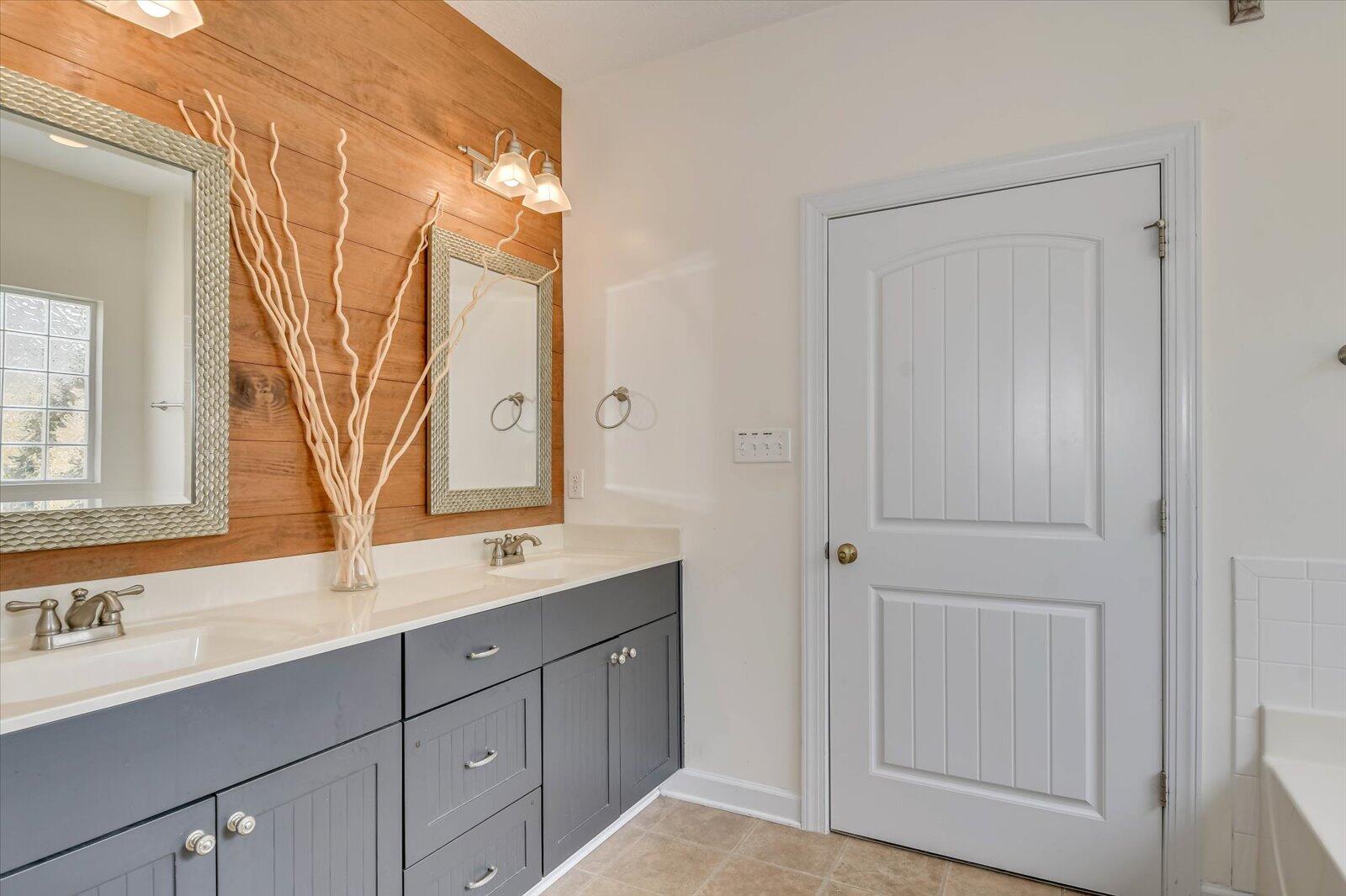 1215 STONE MEADOWS Court