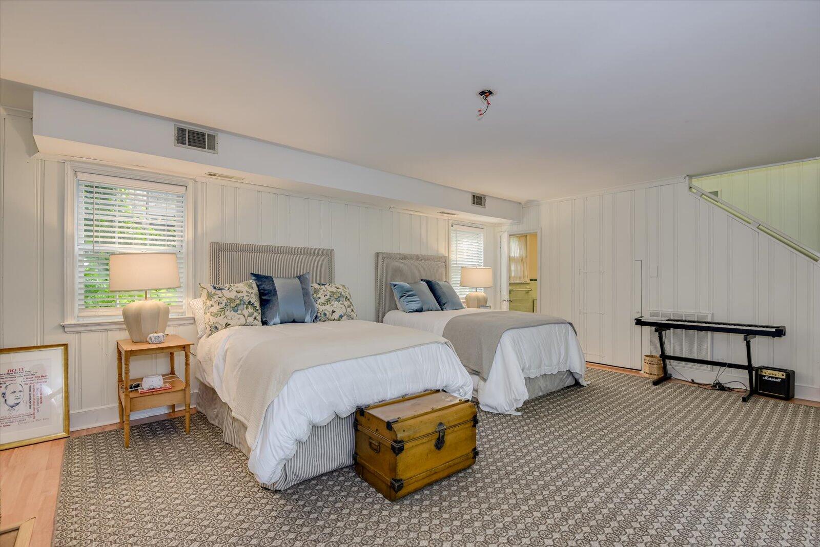 3017 FOX SPRING Road