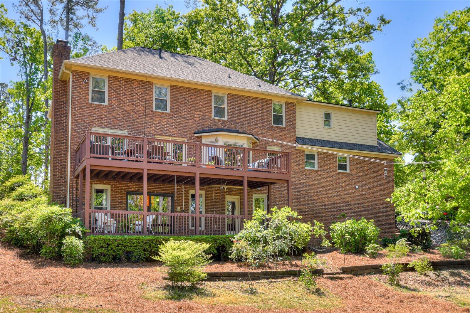 4196 N KNOLLCREST Circle