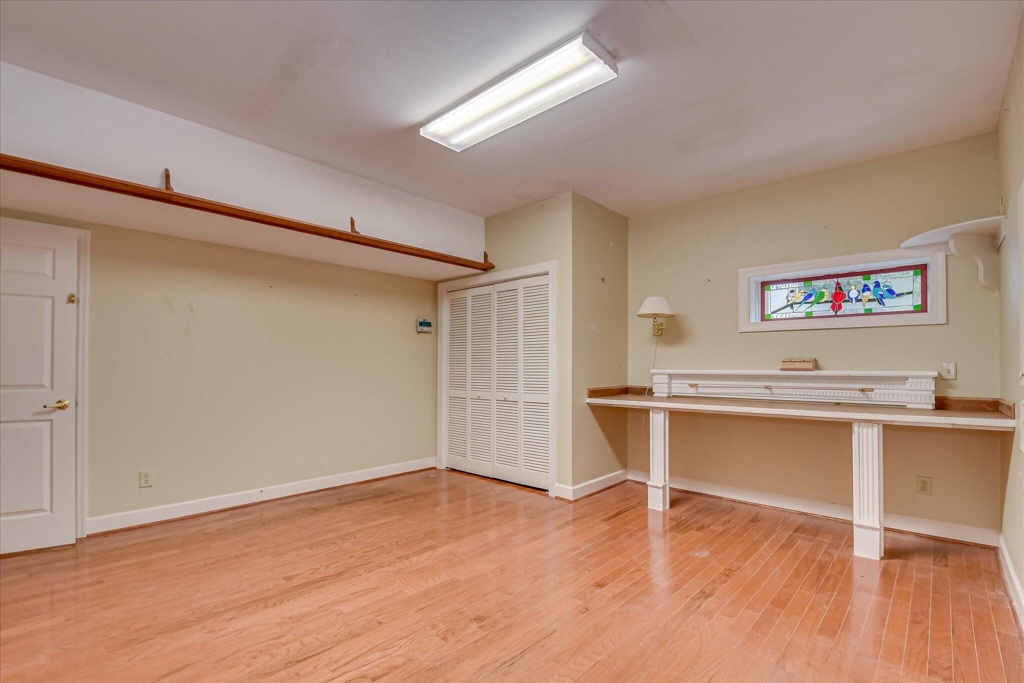 12 SHADOWBROOK Circle