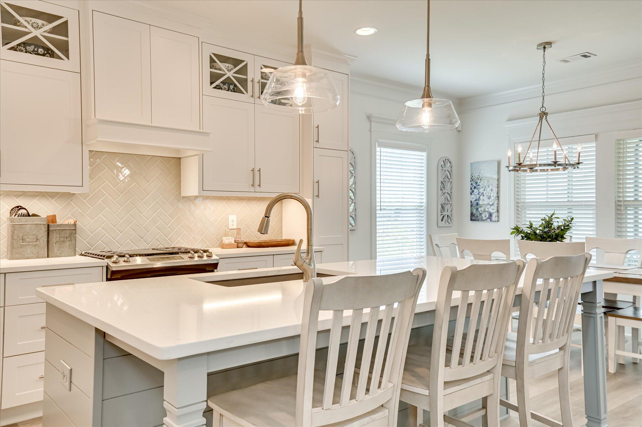 508 Oakley Grv Circle