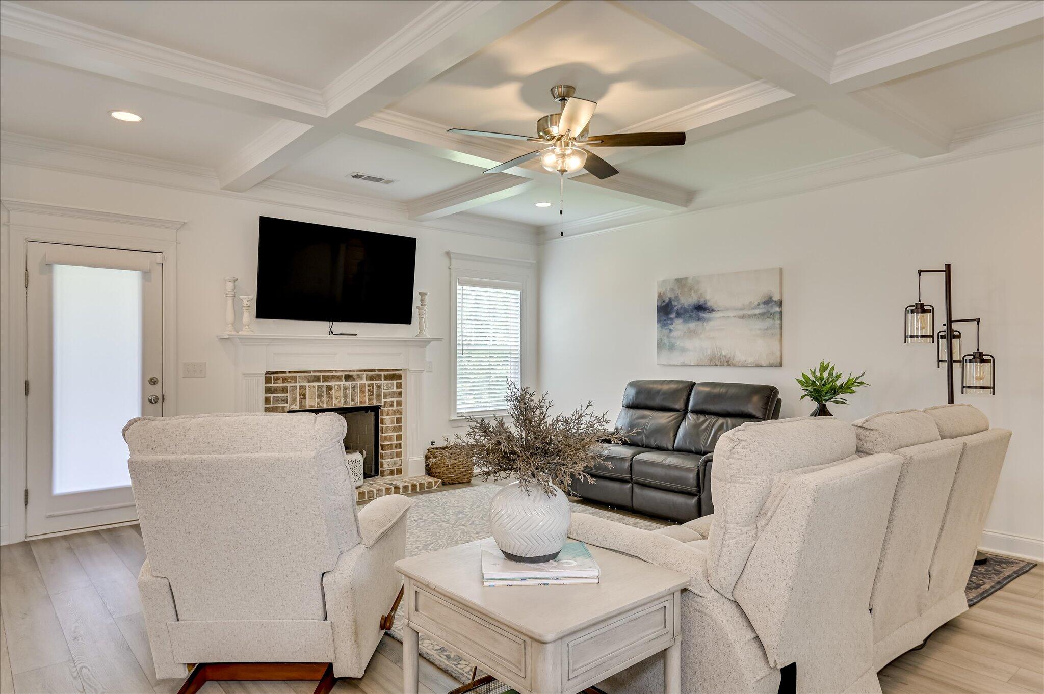 508 Oakley Grv Circle