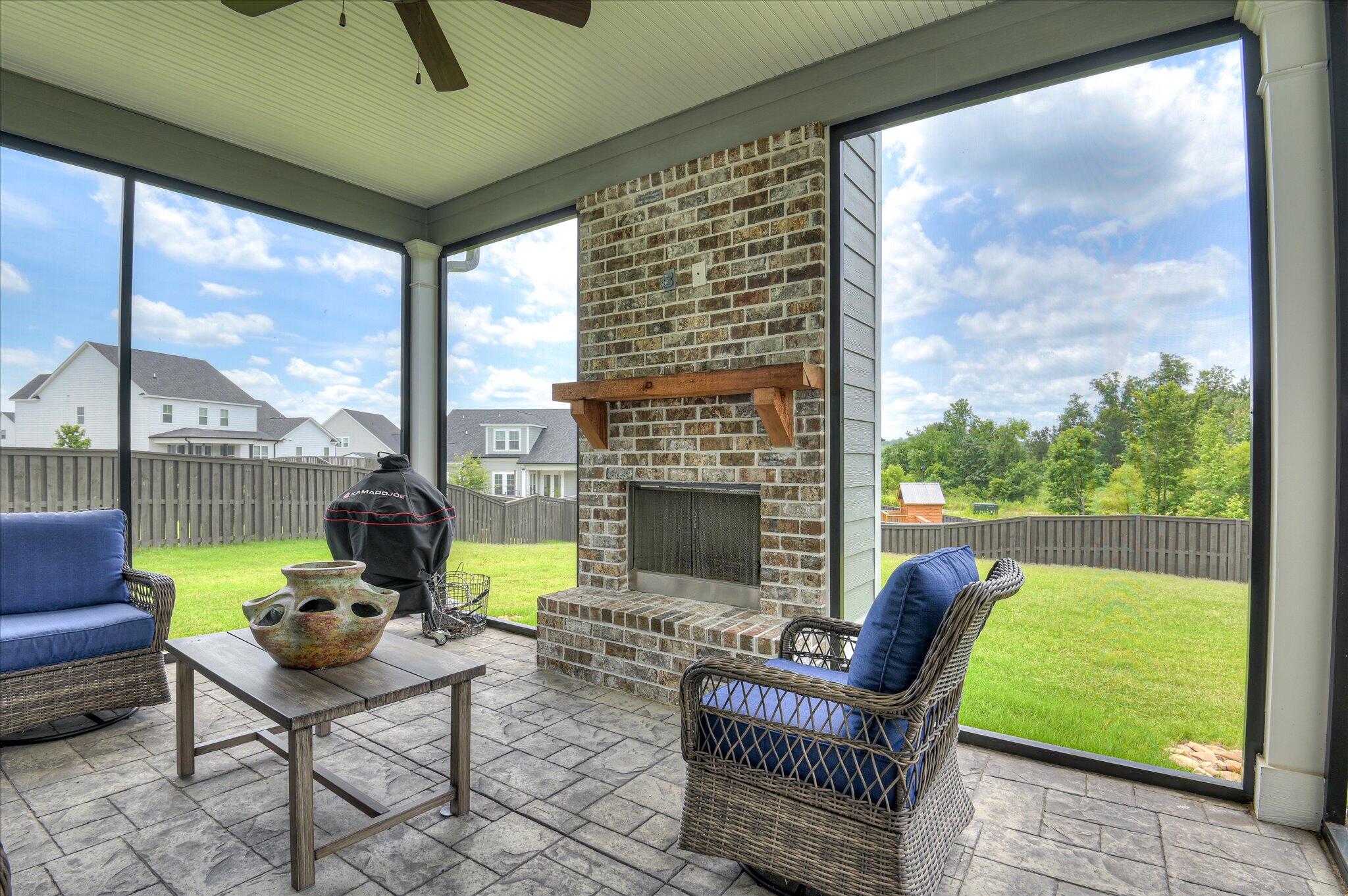 508 Oakley Grv Circle