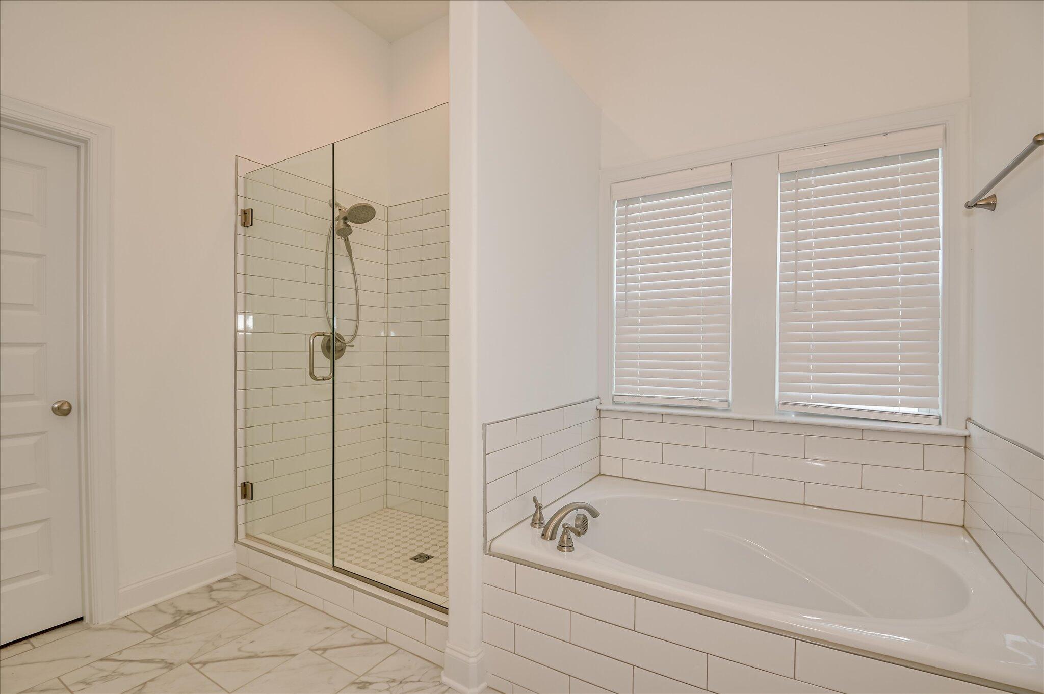 508 Oakley Grv Circle