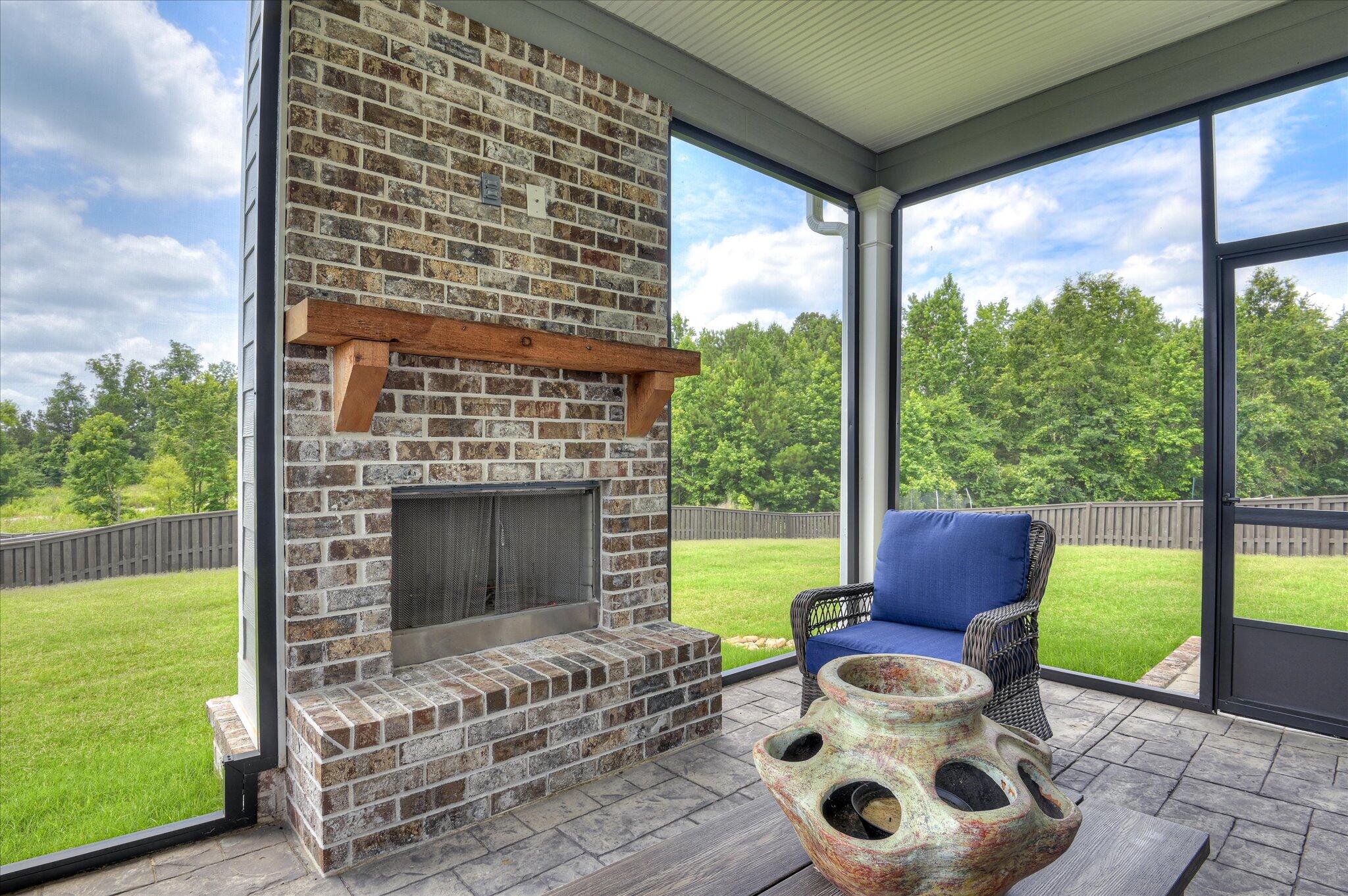 508 Oakley Grv Circle