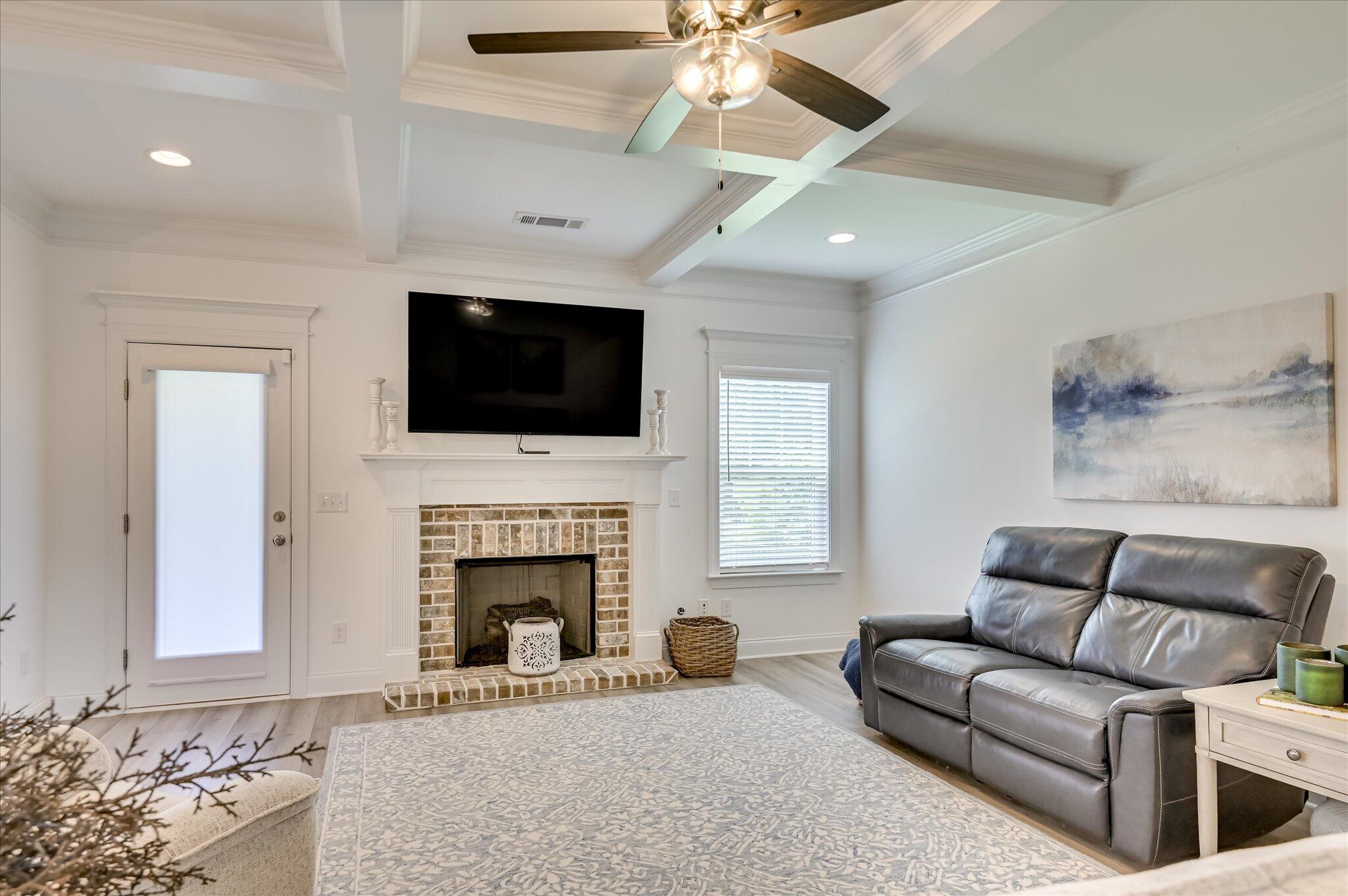 508 Oakley Grv Circle