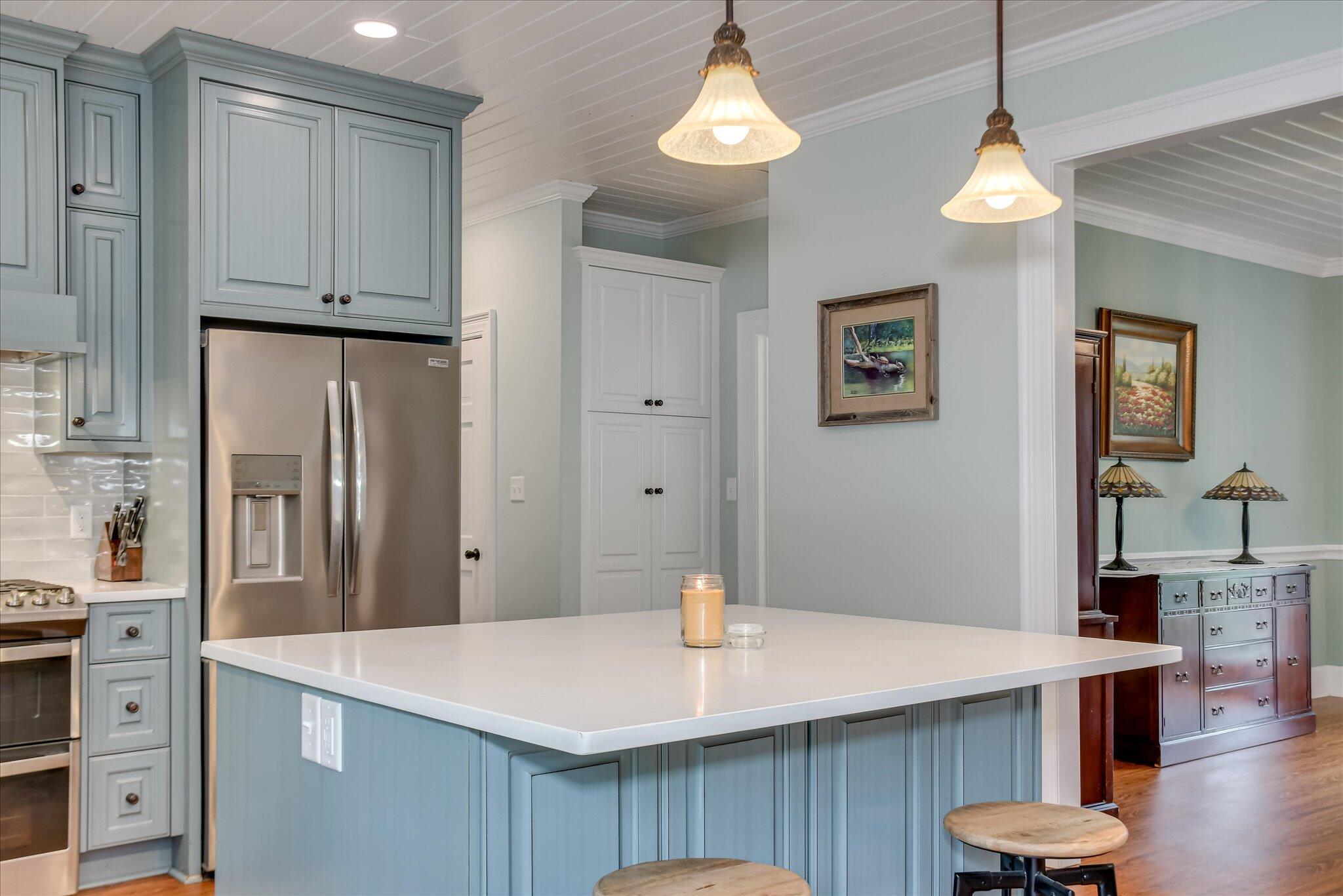 710 Somerset Way Way