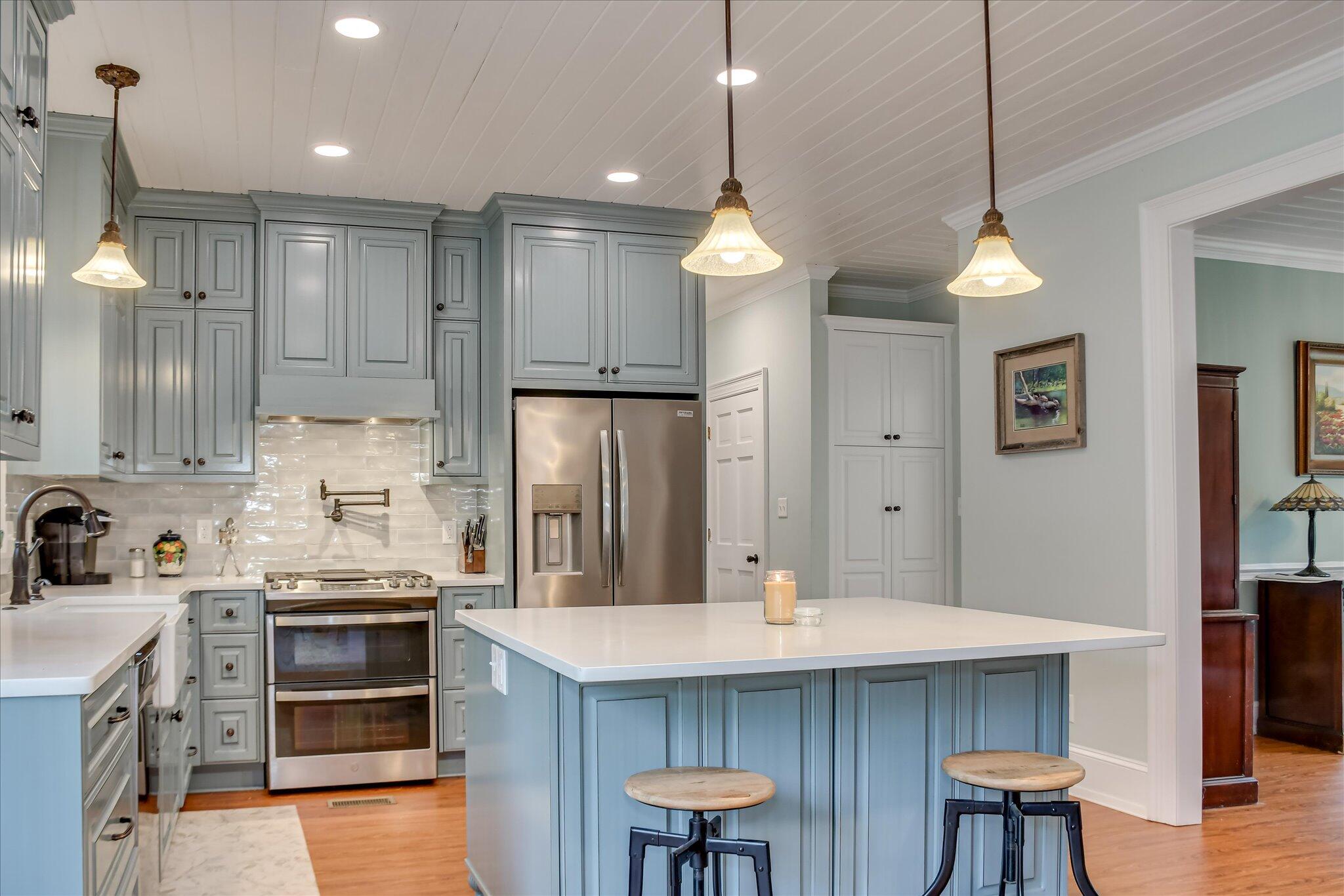 710 Somerset Way Way