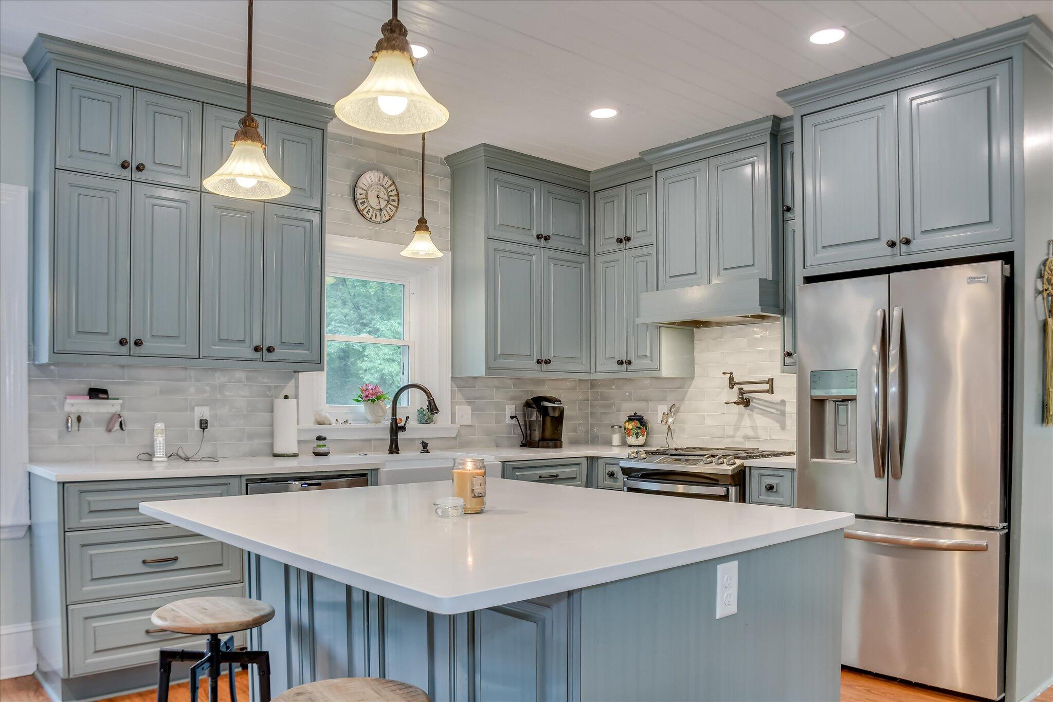 710 Somerset Way Way