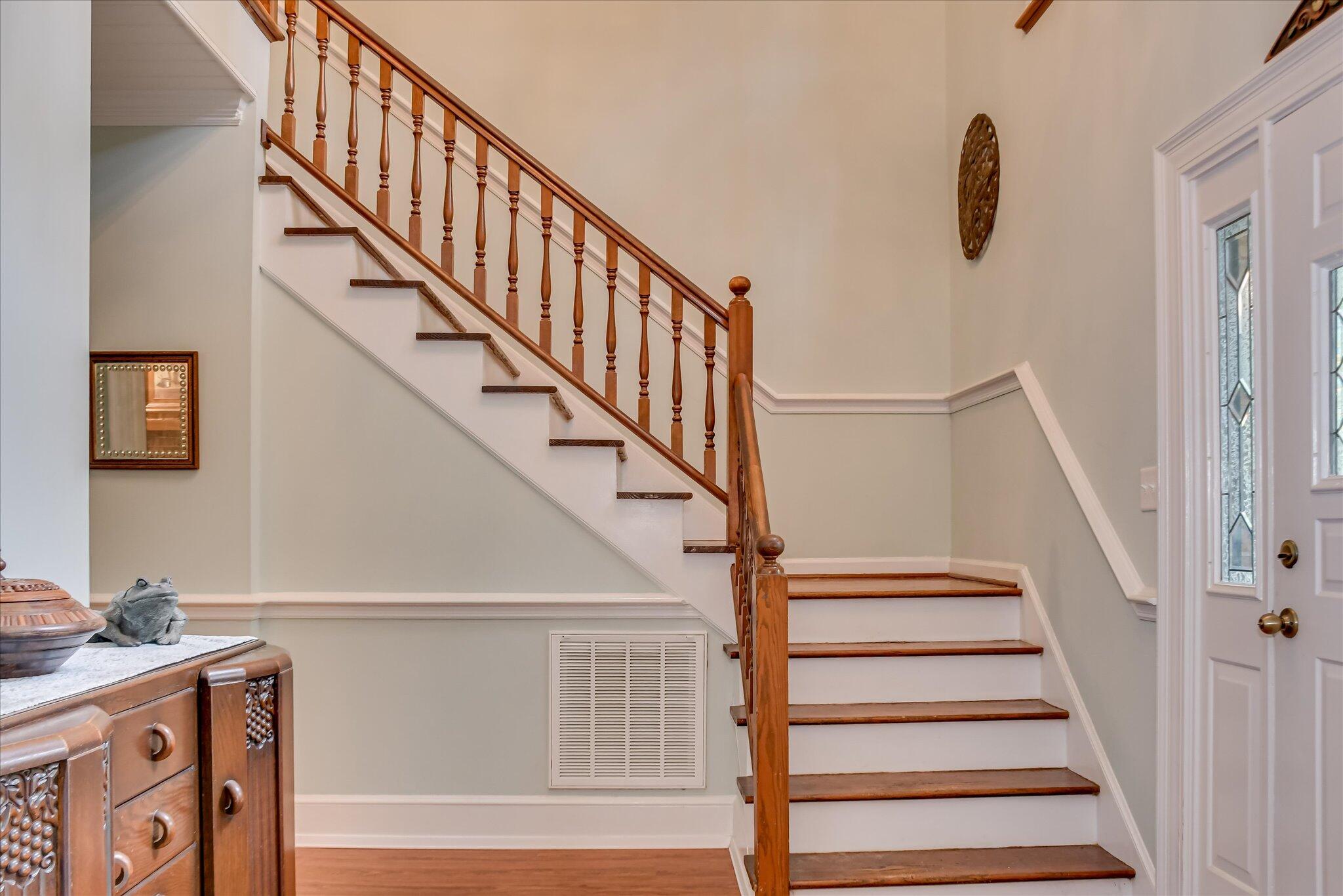 710 Somerset Way Way