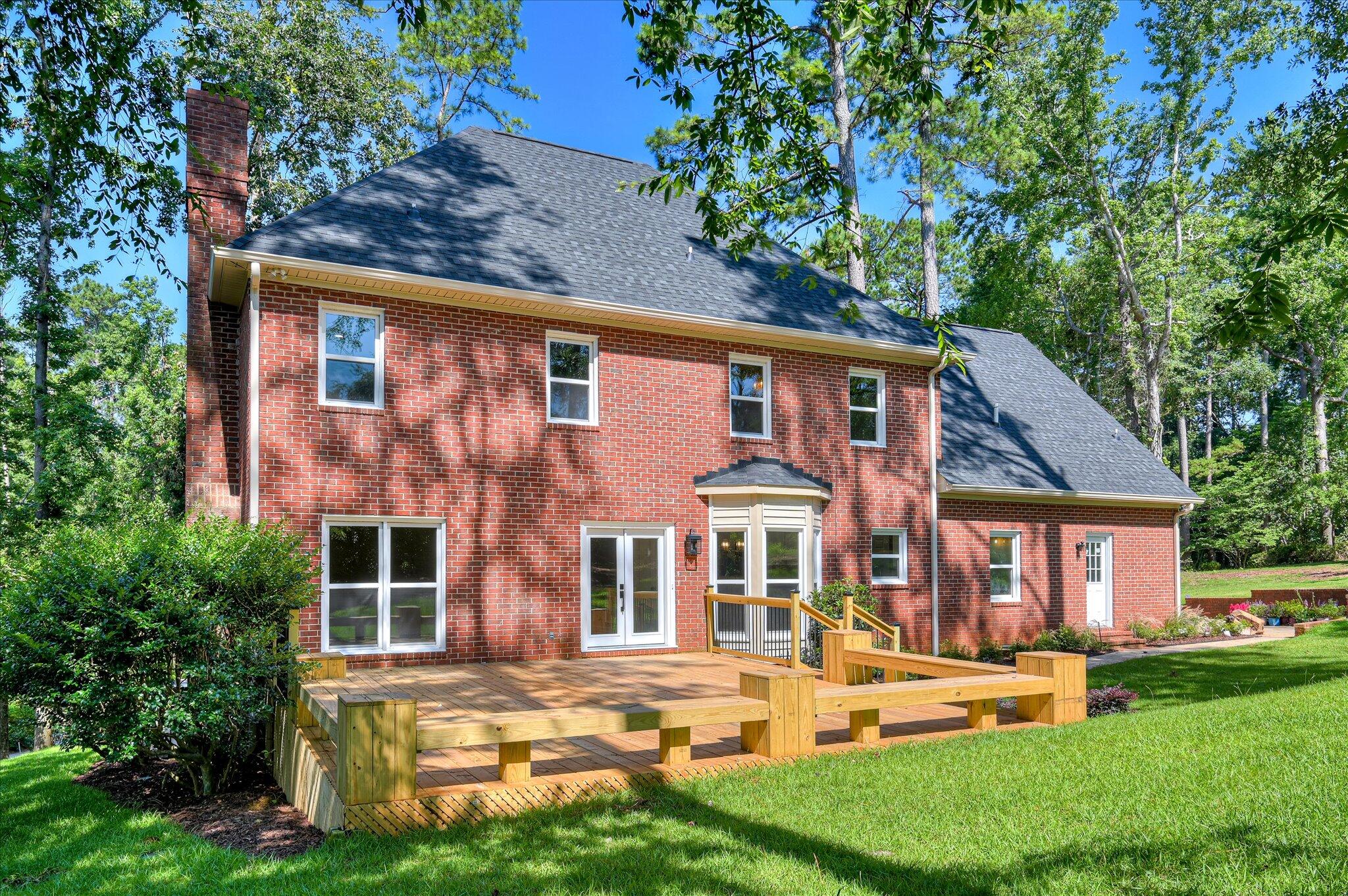 4 Shadowmoor Court