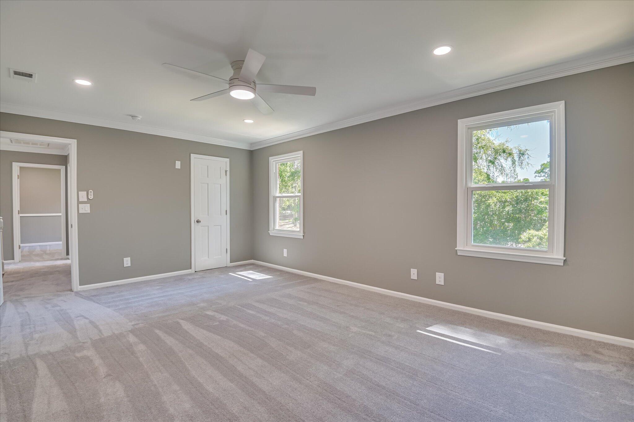 4 Shadowmoor Court