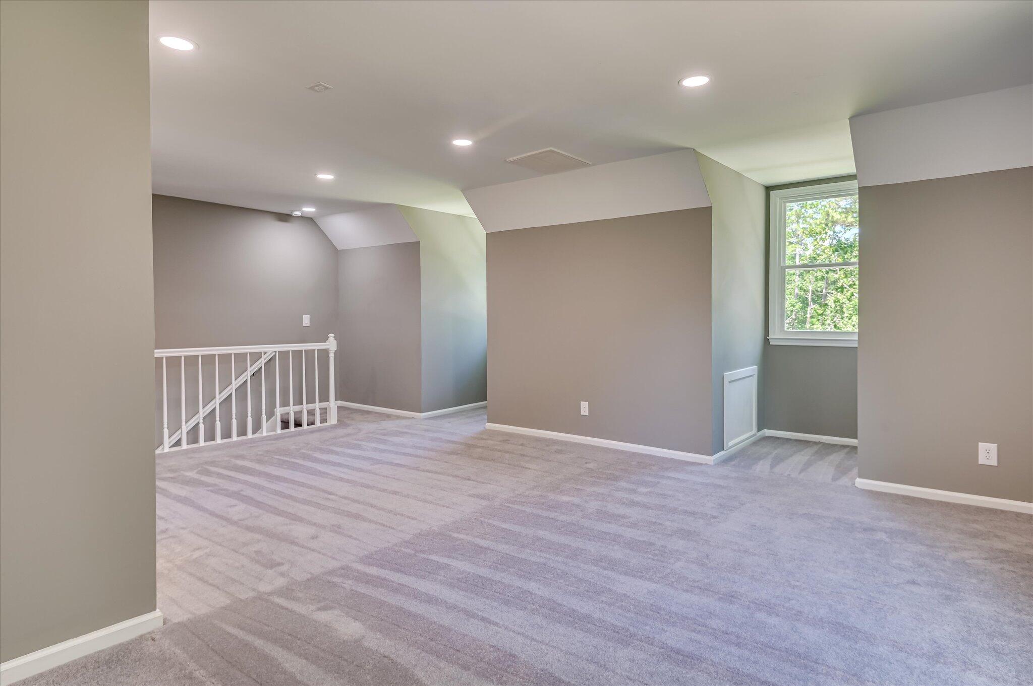 4 Shadowmoor Court