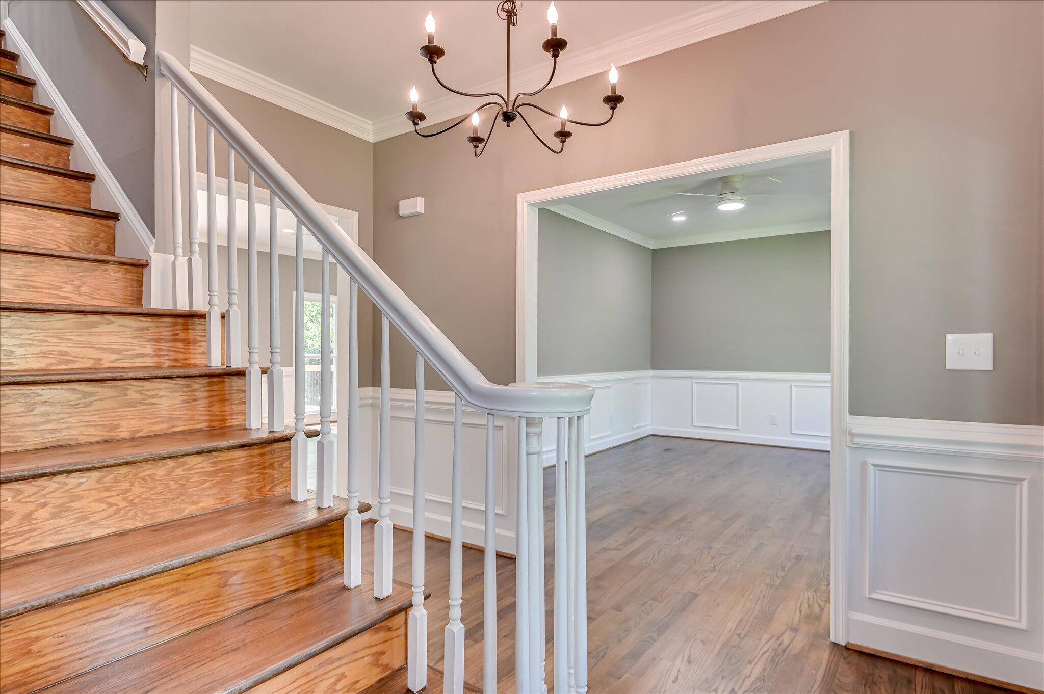 4 Shadowmoor Court