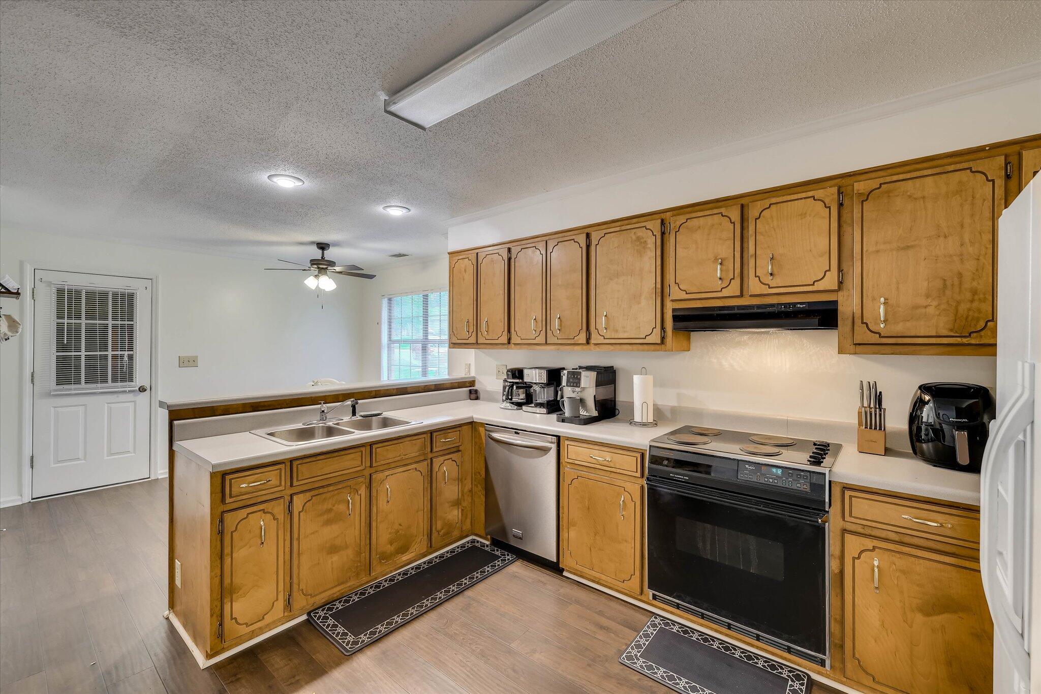 4154 Saddlehorn Drive