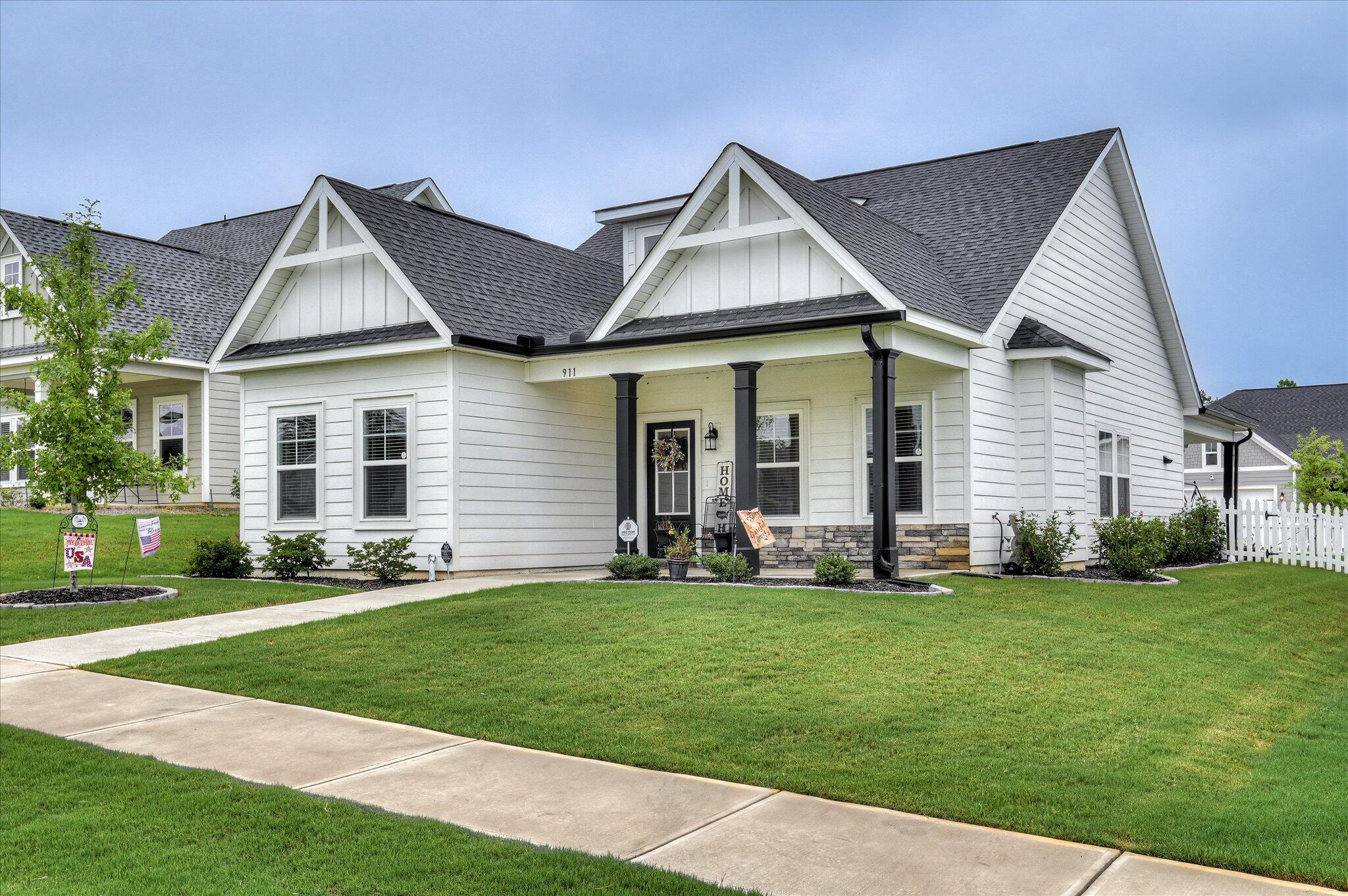 911 Sandpiper Crossing