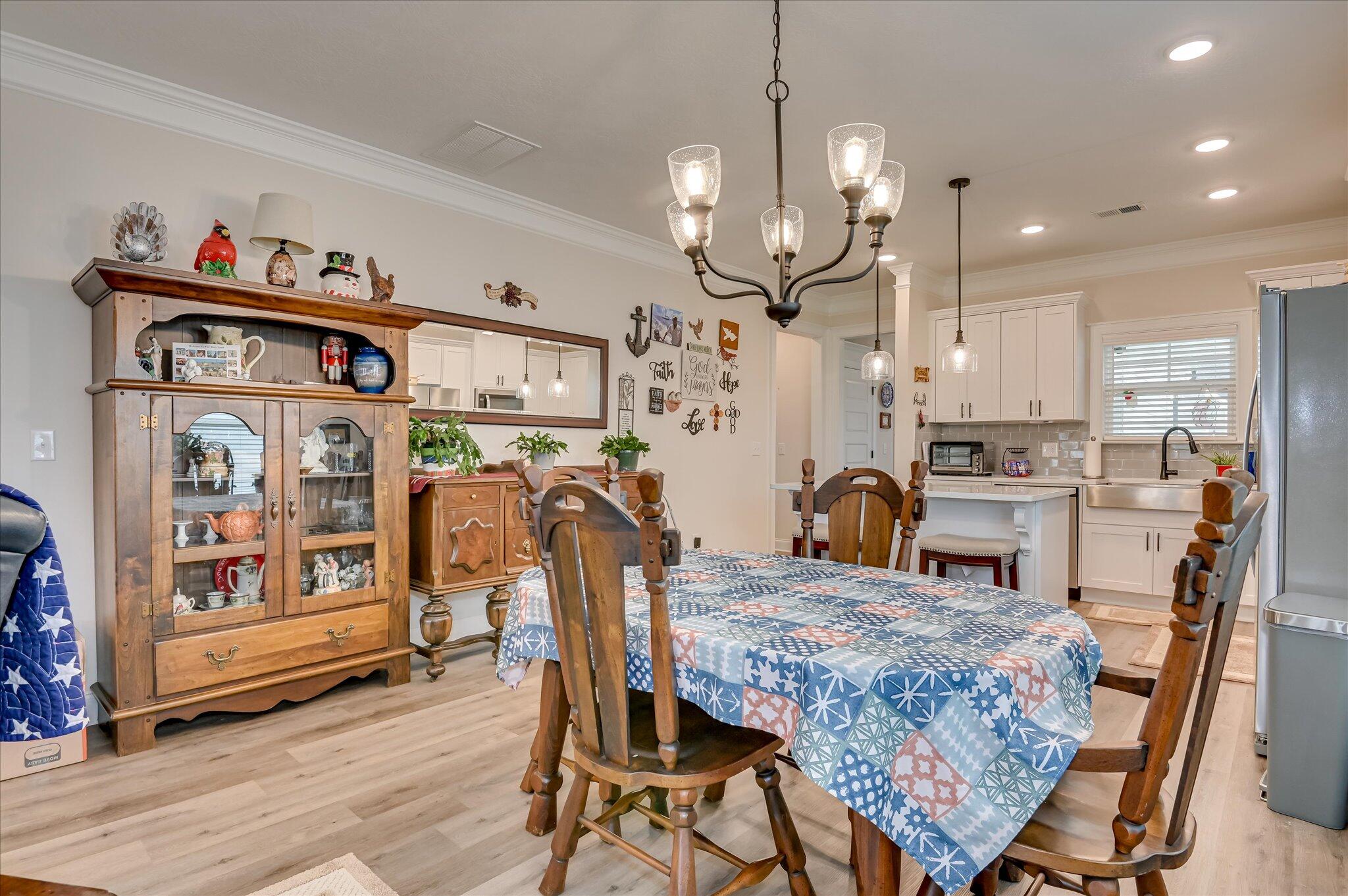 911 Sandpiper Crossing