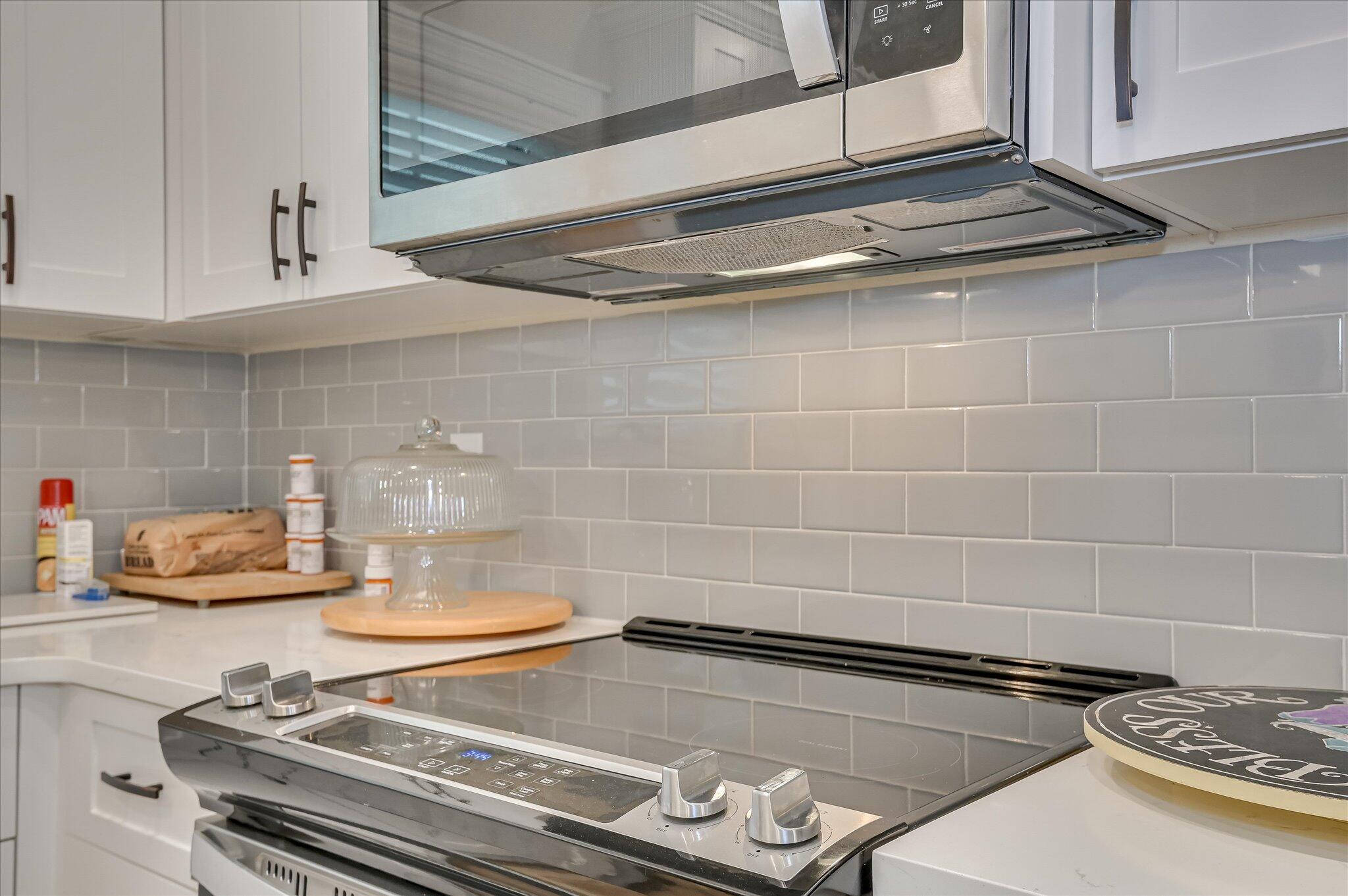 911 Sandpiper Crossing