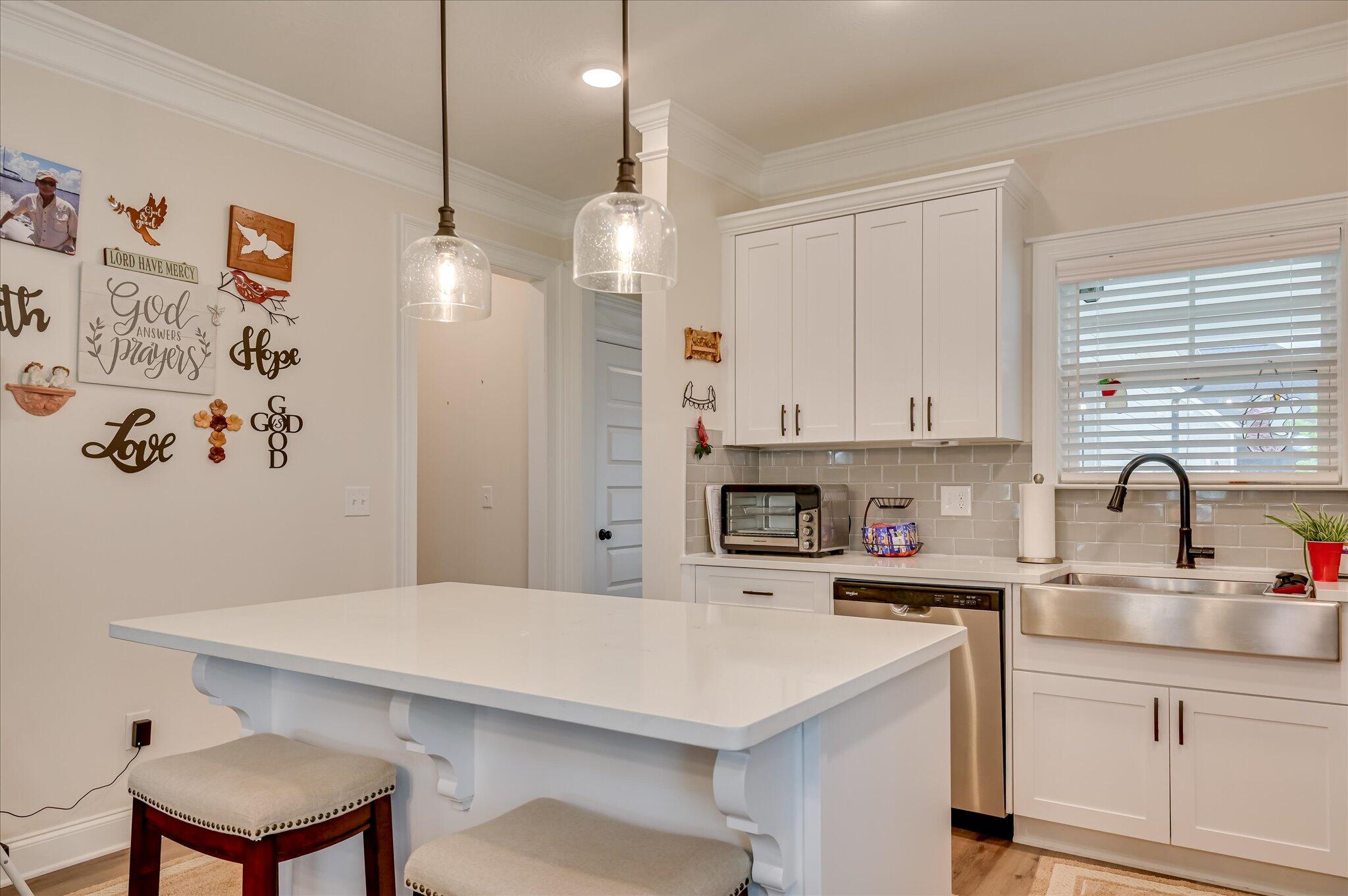 911 Sandpiper Crossing