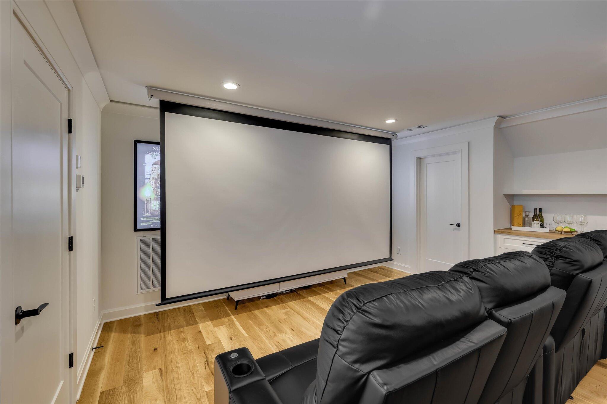 704 River Island Court